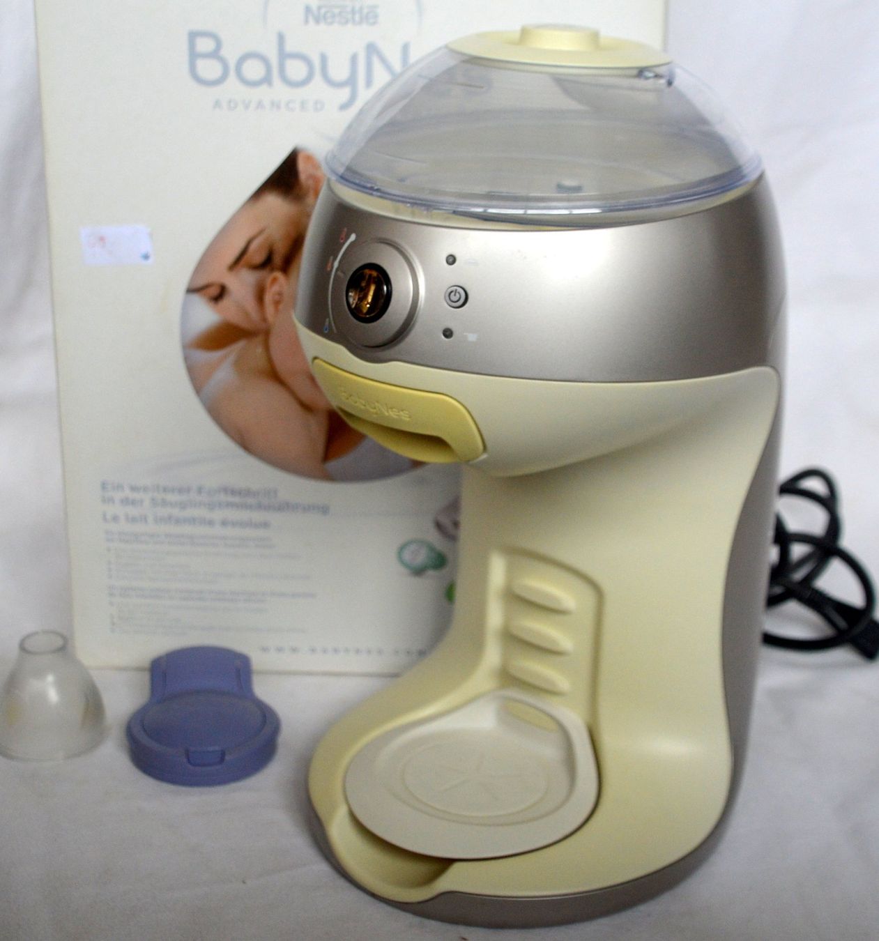 Nestlé Cibi & Specialità: BabyNes Nestle Milchmaschine / machine à lait bebe – Usato da Collonges venduto da arashee 2