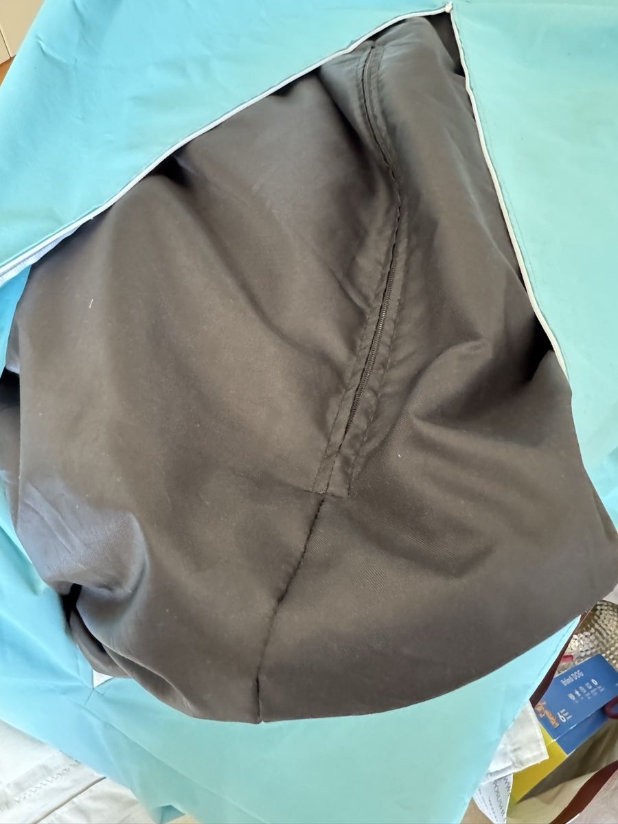 Coussins: Sitzsack hellblau 65x65cm gebraucht  – D'occasion à Zürich par Flo021000 7