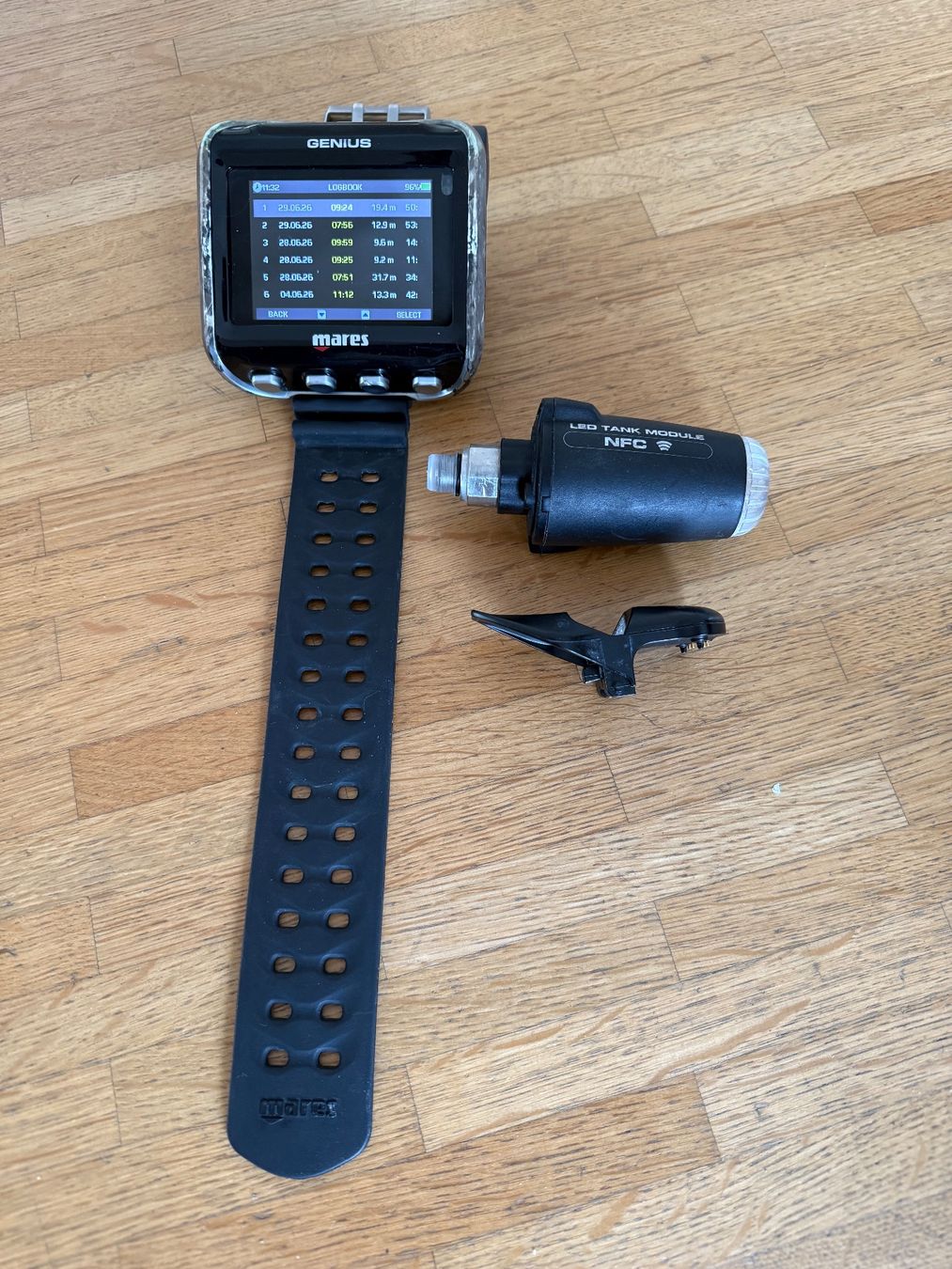 Mares Orologi: Mares Genius Tauchcomputer mit Farbdisplay und Sender – Difettoso da Luzern venduto da dfu6006 2
