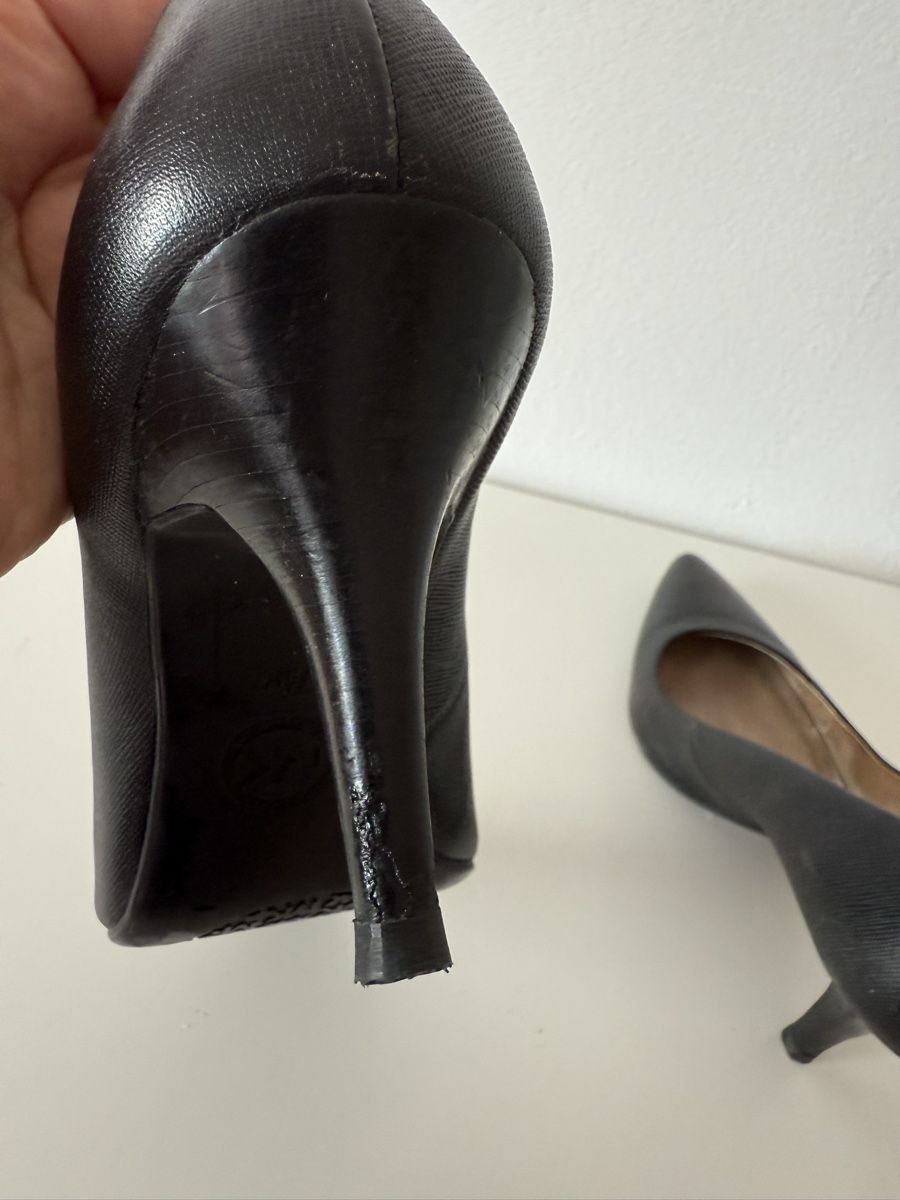 Michael Kors Scarpe da donna: Michael Kors Pumps, Schwarz, Gr. 38 – Usato da Cham venduto da Karabase 7