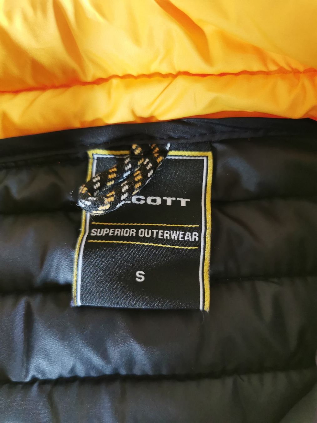 Gilets: Gilet – D'occasion à Ueberstorf par son_wr5t 1
