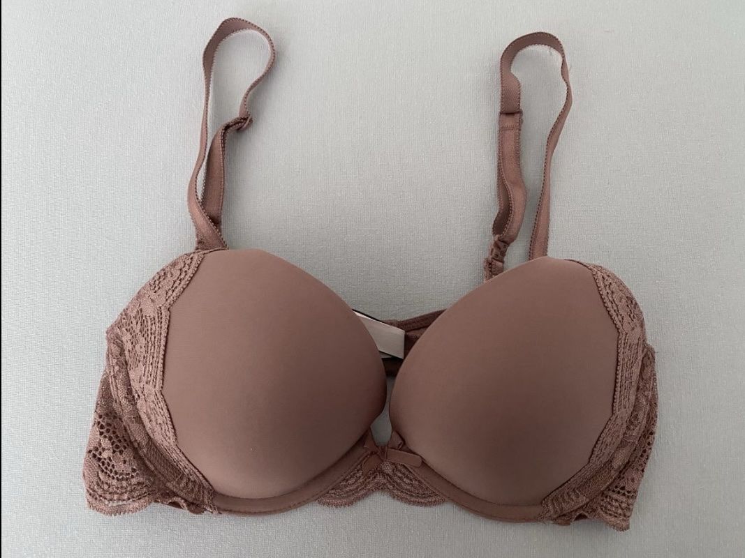 Victoria's Secret Altra biancheria intima: Victoria’s Secret Push up Bh – Nuovo (secondo la descrizione) da Cunter venduto da tiramisuuu_