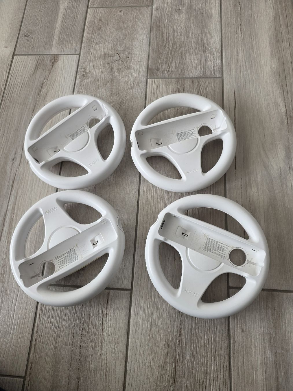 Controller: 4 Nintendo Wii Lenkräder – Usato da Dorf venduto da Echo_Elements 1