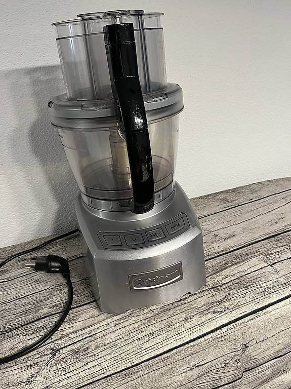 Elettrodomestici da cucina: Food Processor Cuisinart – Usato da Dielsdorf venduto da kunaguero10 2