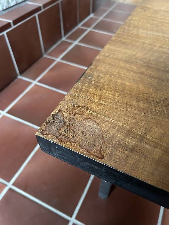 Tische: Table en bois carrée – Gebraucht aus Combremont-Petit von gib_6sl7 2