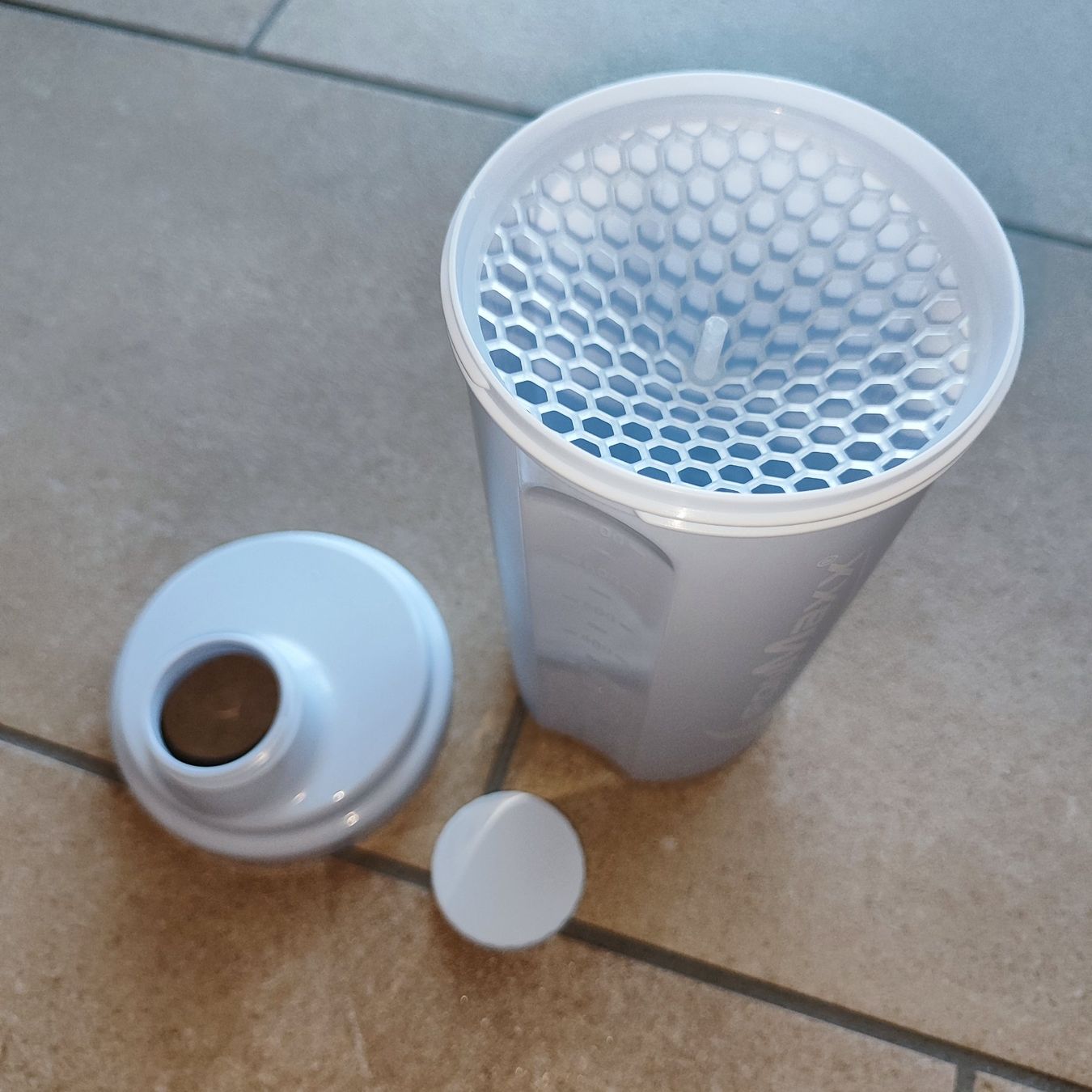 Contenitori & Simili: Shaker 700 ml ironMaxx – Nuovo (secondo la descrizione) da Lamone venduto da ken_8y7h 1