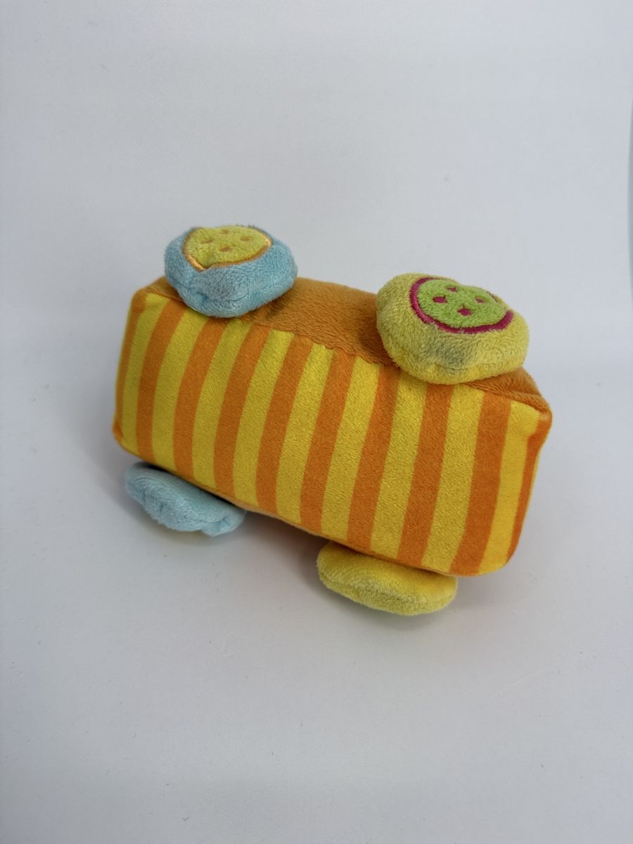 Jouets: Plüschtier/ Stofftier Auto mit Figur  – D'occasion à Auenstein par moin. 2