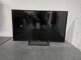 TV Panasonic 80 cm (32") Smart TV à vendre  très bon état