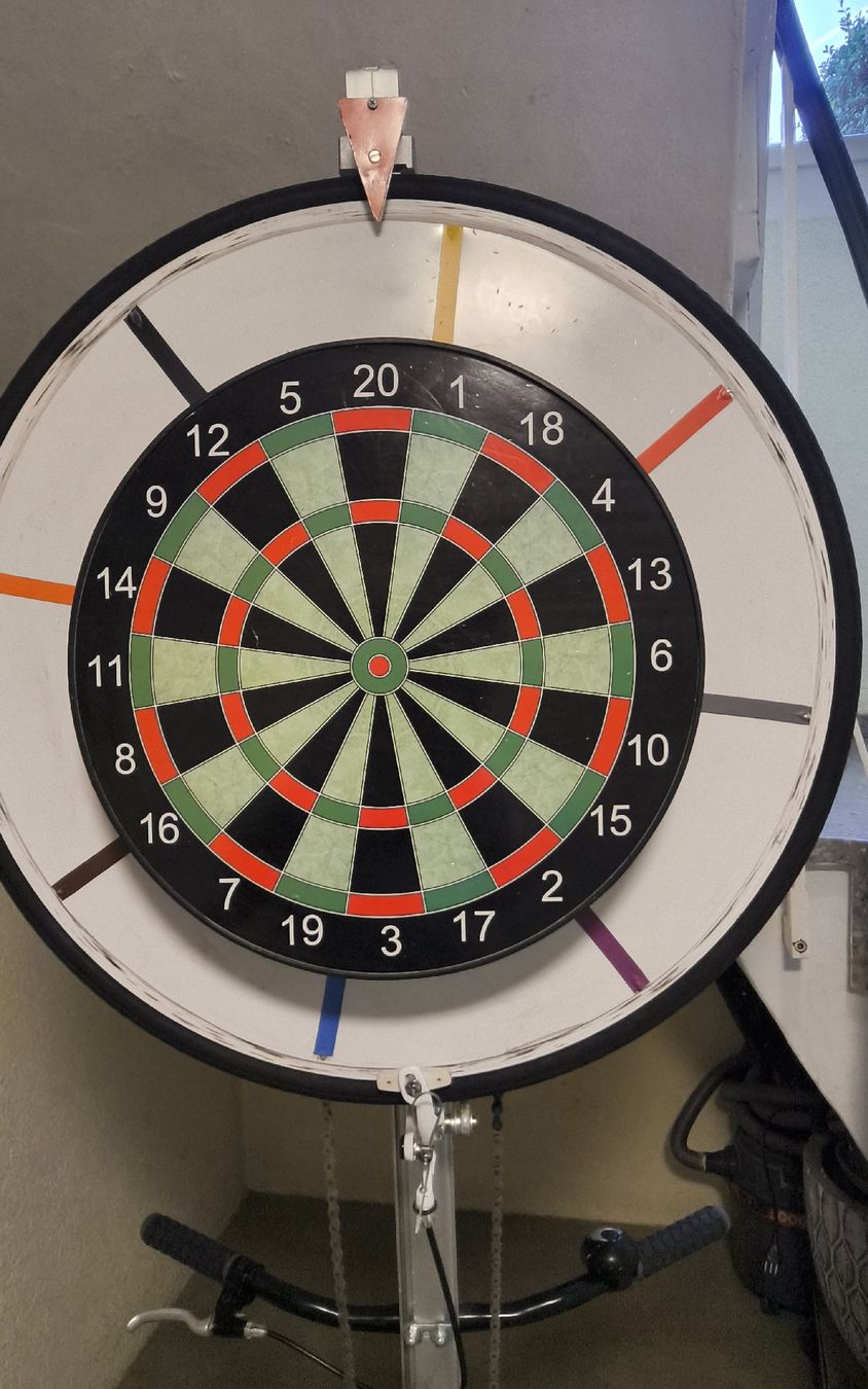 Spiele: Glücksrad inklusive Magnetic Dart – Gebraucht aus Laufen von dehe01 7