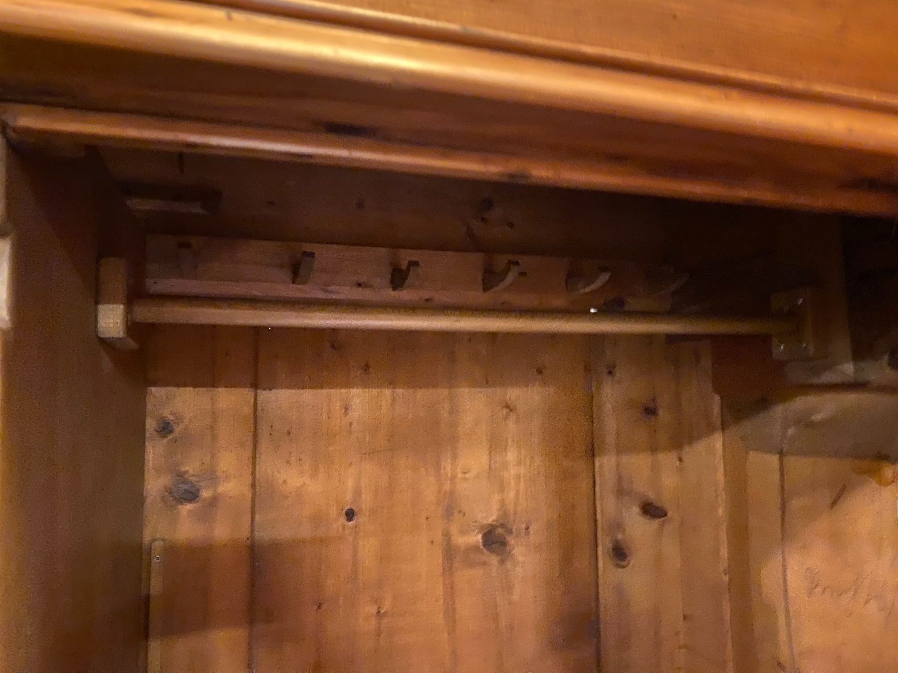 Armadi: Empire Tannenholz-Schrank – Usato da Gränichen venduto da onkel_xxl 7