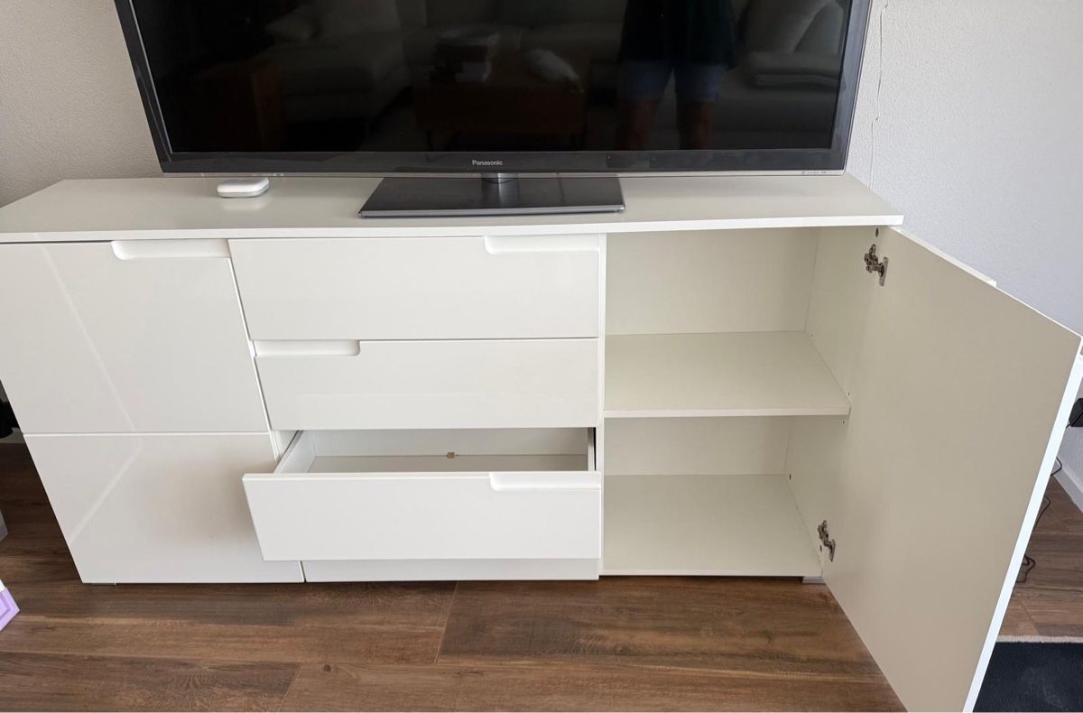 Mobili TV: Sideboard/ TV Möbel  – Usato da Sulgen venduto da Rotscher0 1