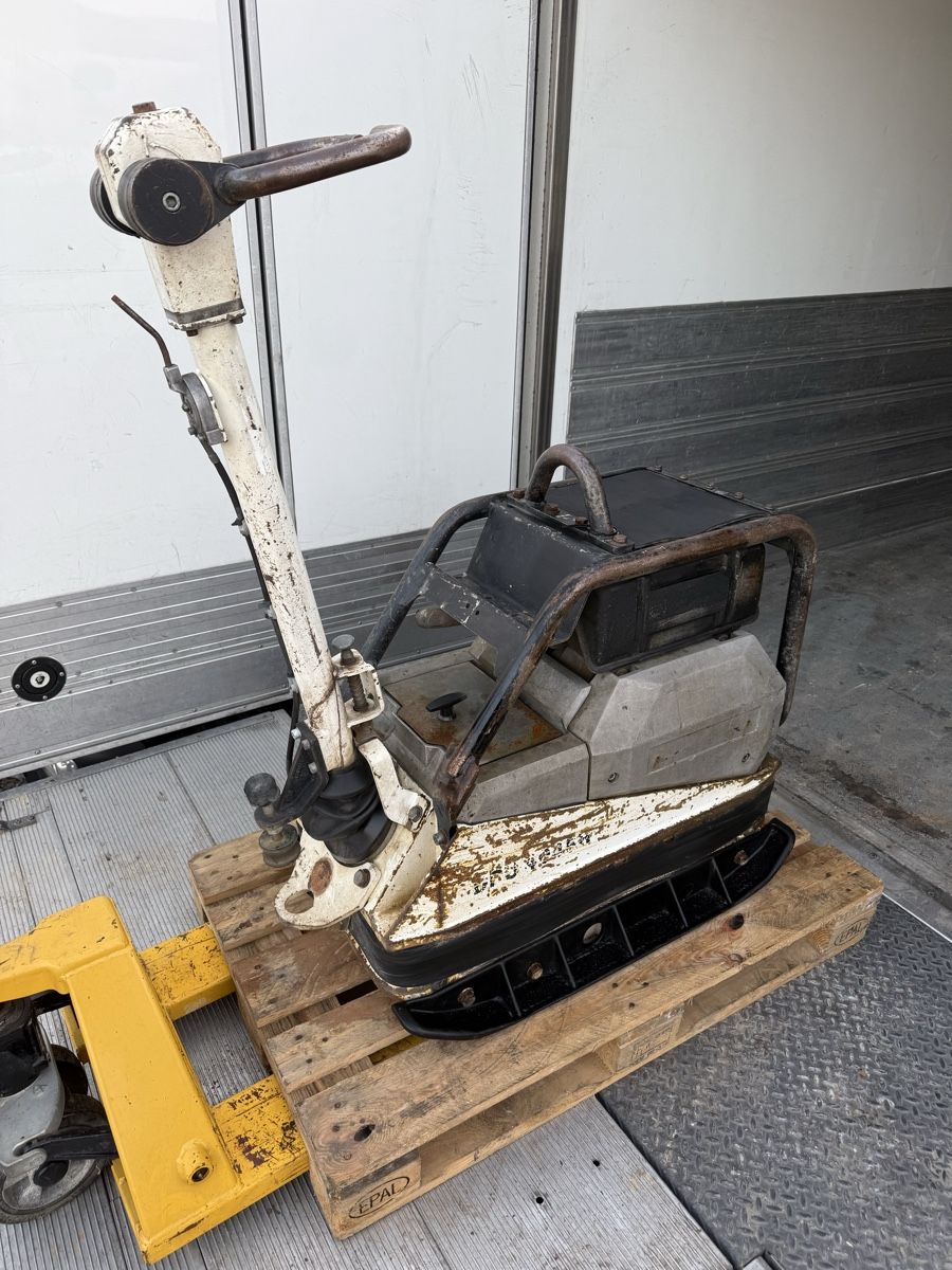 Wacker Neuson Toutes les machines: Wacker Neuson DPU-4045H Rüttelplatte-Vibroplatte – D'occasion à Zürich par DraganM. 3