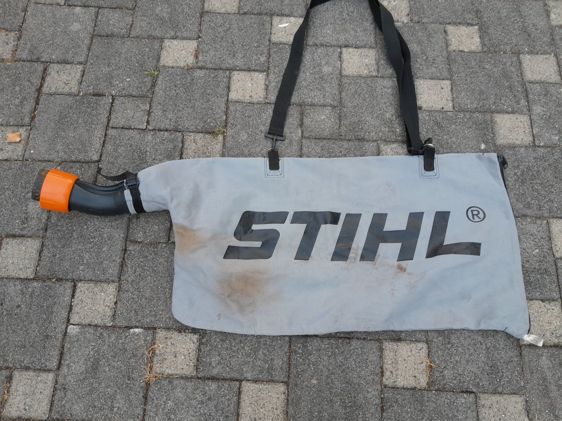 Stihl Soffiatori & Aspiratori per foglie: Stihl Fangsack – Usato da Waltenschwil venduto da Waters 1