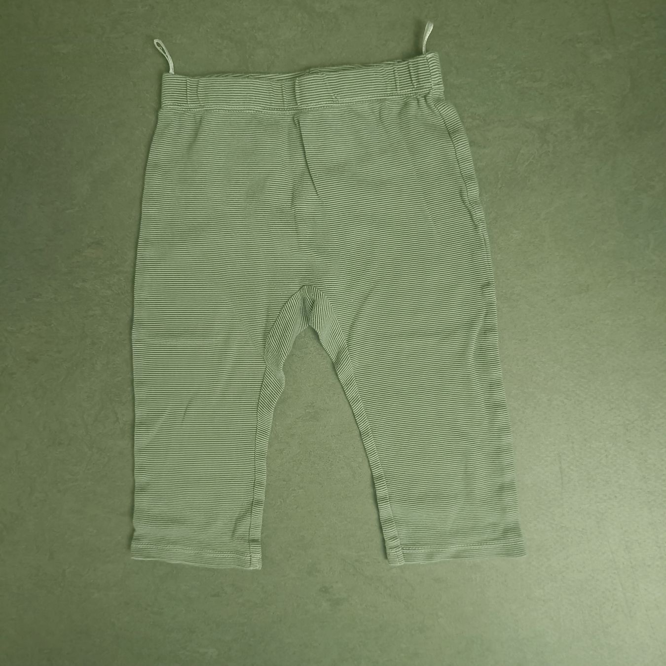 Pantalons: Hose Grösse 86 – D'occasion à Jaberg par urig17.
