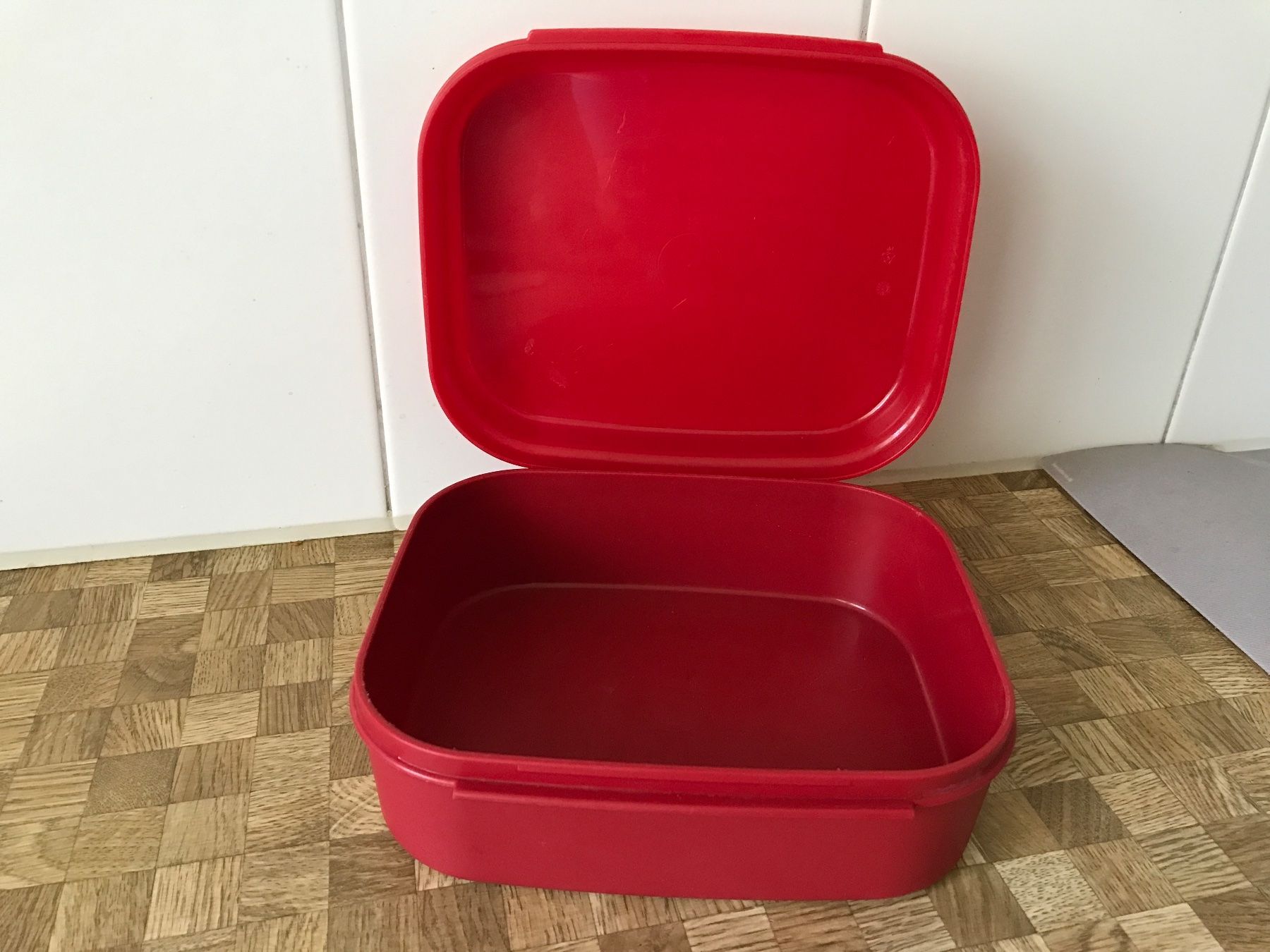 Tupperware Contenitori & Simili: Tupperware ,  vielseitig verwendbar – Usato da Birmensdorf ZH venduto da Hilhan