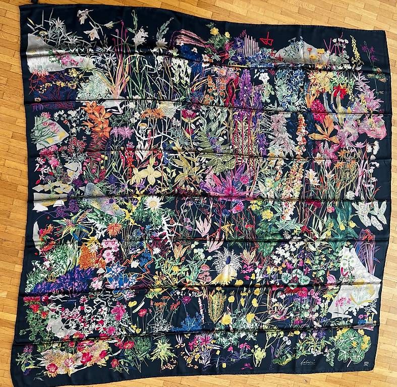Fabric Frontline Foulard & Sciarpe: fabric frontline Seidentuch, Hermann Stocki – Nuovo (secondo la descrizione) da Zürich venduto da ciaostuffy 1