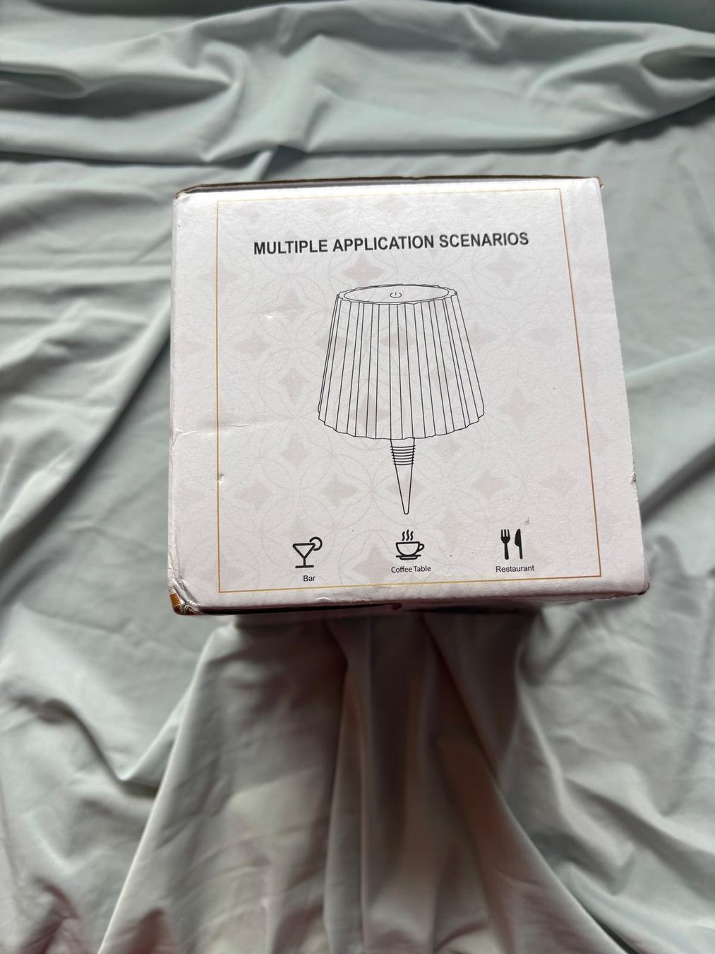 Lampen: LED Tischleuchte - neu – Neu und originalverpackt aus Birmensdorf ZH von SwissQualityTrade