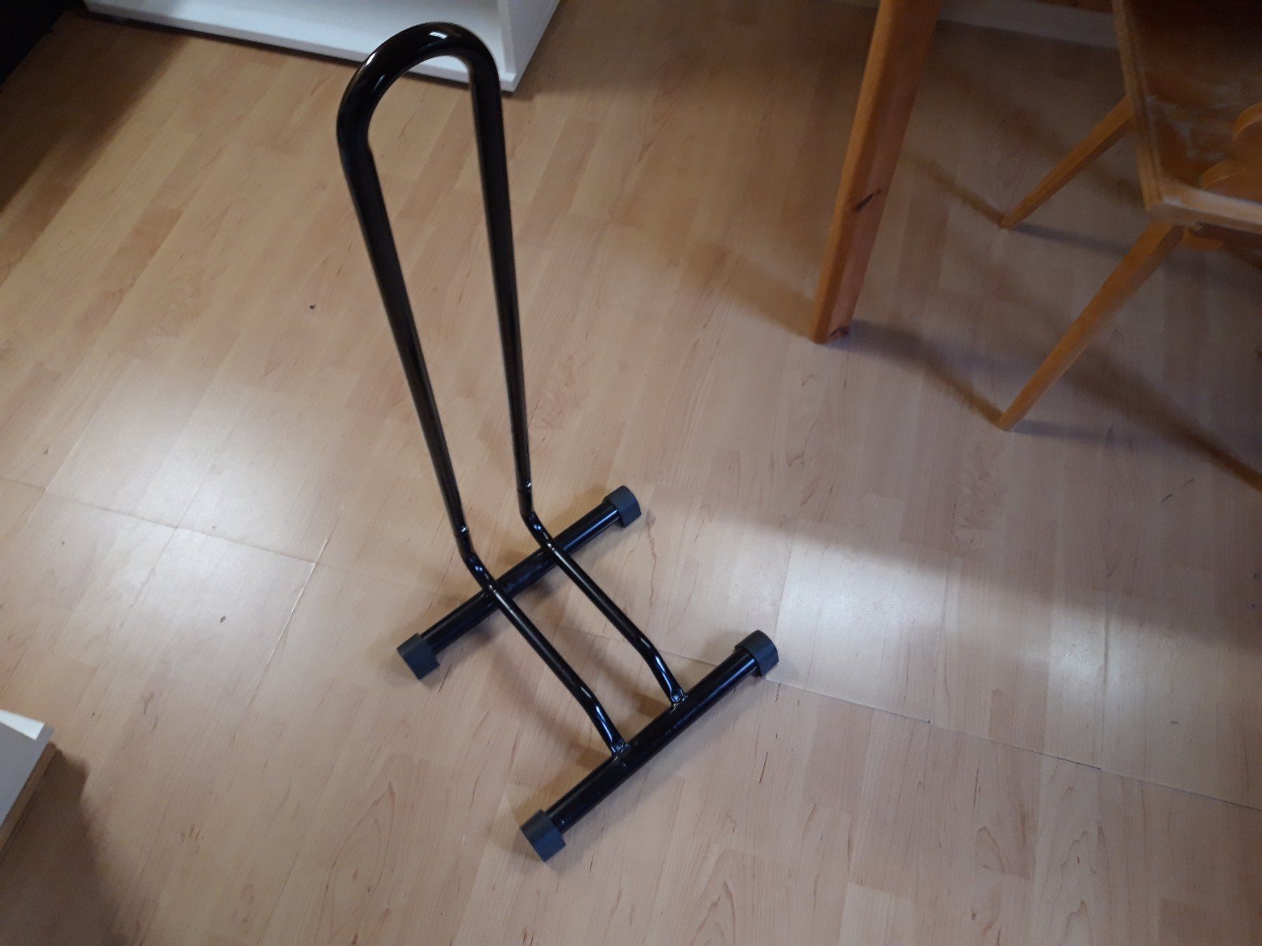 Cavalletti per biciclette: Veloständer NoName 29x2.6 – Usato da Meiringen venduto da Babsi10