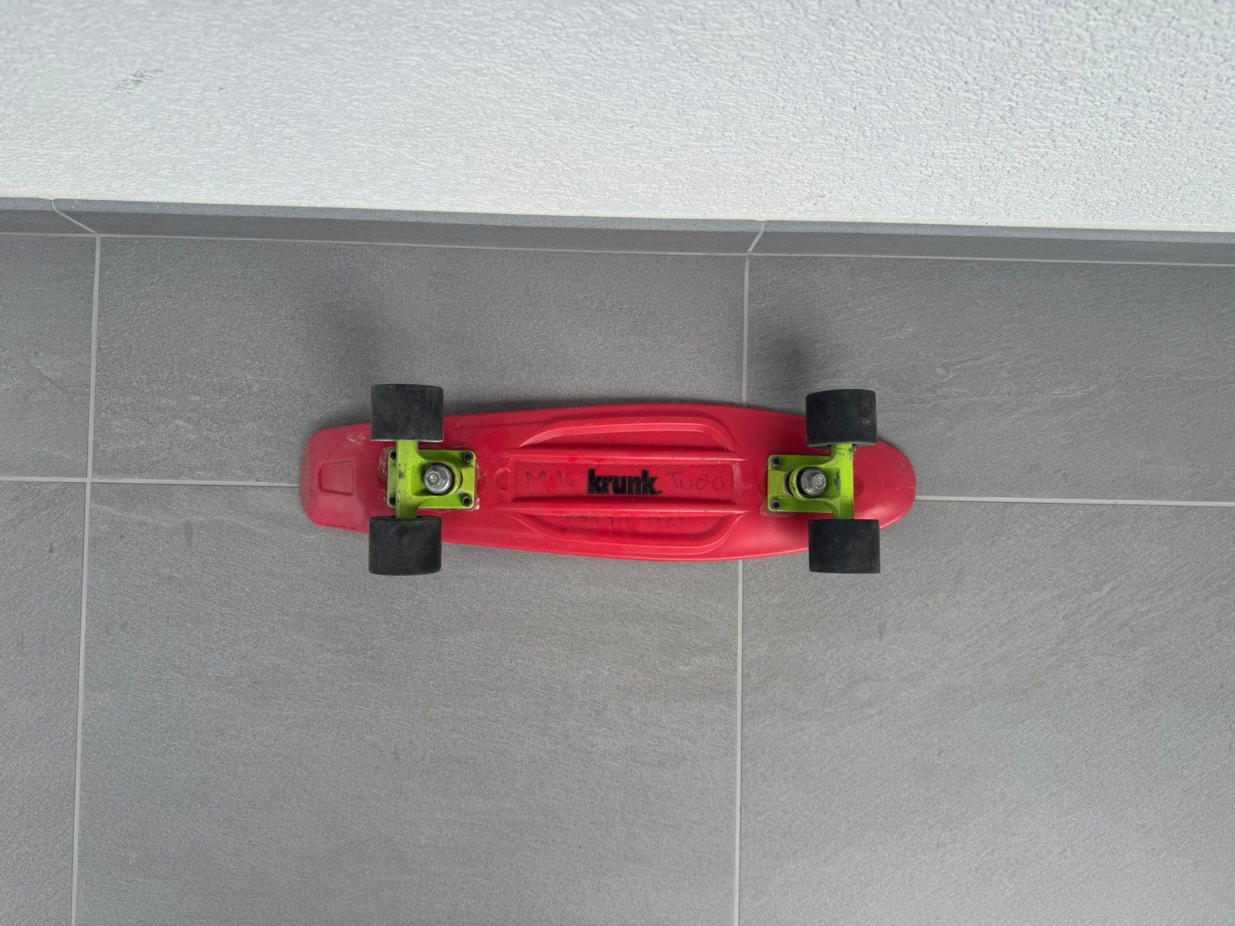 Skateboards: Skateboard Krunk – Usato da St Legier La Chiesaz venduto da pgjudd 2