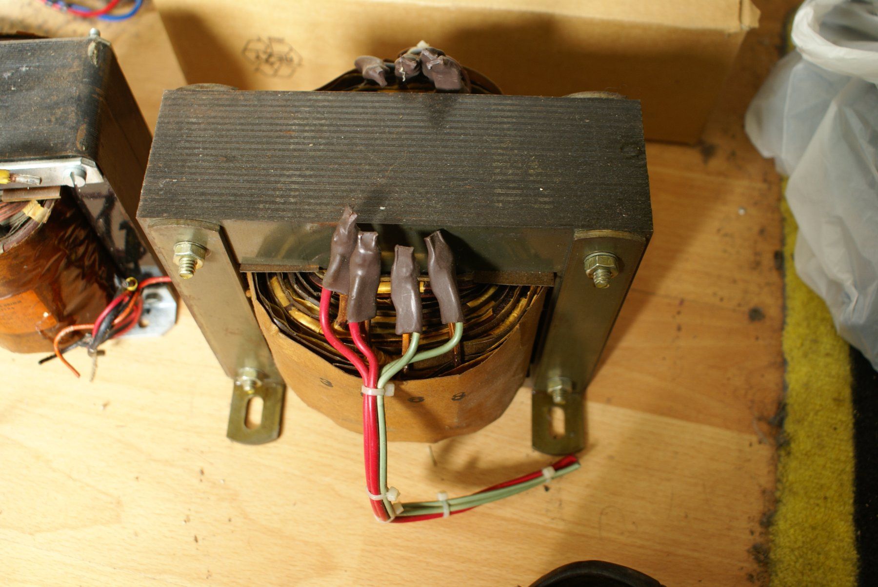 Stromzufuhr: Lot de transformateurs électriques – Defekt aus Corserey von gil_5mhk 4