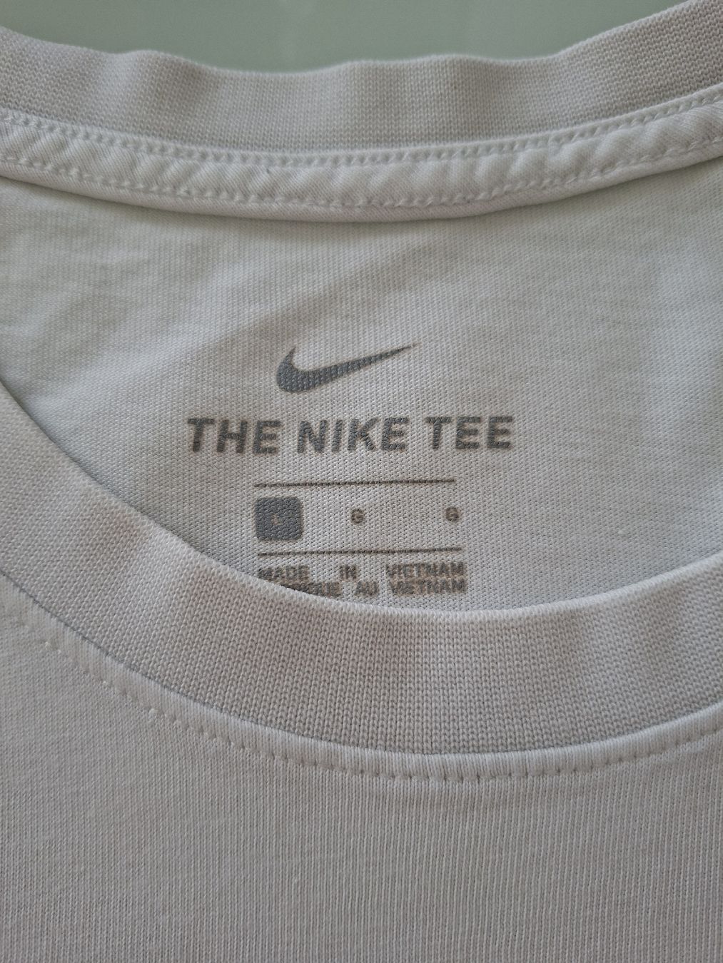 Nike T-shirt: T-shirt Nike Air, taille L, , – Usato da Renens VD venduto da ser_j2fn 2