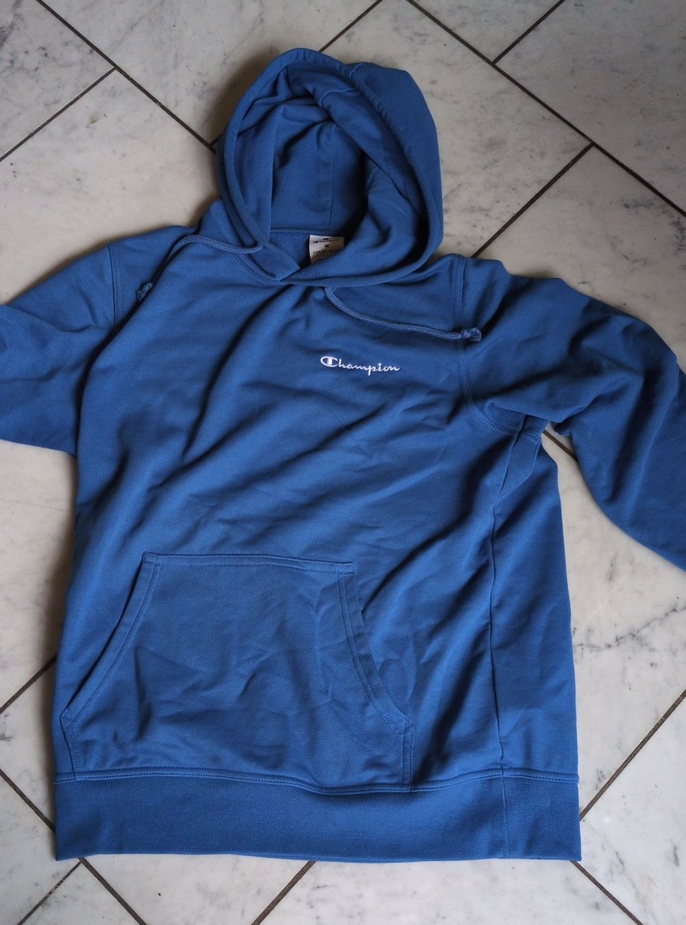 Champion Maglioni & Felpe: Champion Pullover blau Grösse M guter Zustand – Nuovo (secondo la descrizione) da Böckten venduto da svim