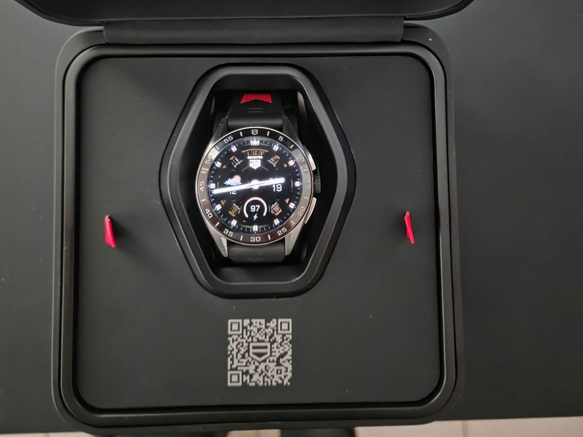 Tag Heuer Smartwatch: TAG Heuer Connected E4 45, Steel Ceramic, gebraucht – Usato da Villnachern venduto da twofacefromportishead 3