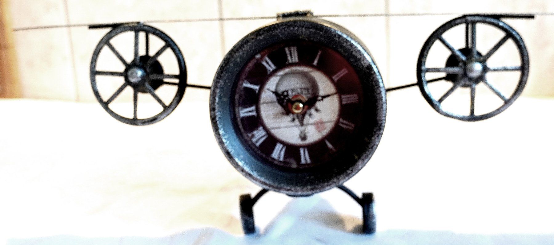 Orologi da terra & Orologi da parete: Tischuhr Flugzeug Steampunk – Usato da Baar venduto da 2cvbaar 5
