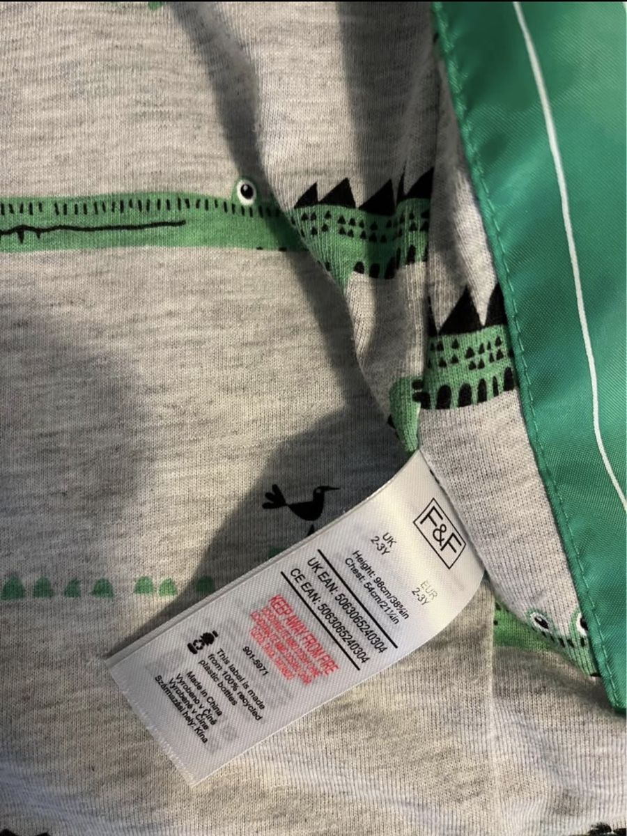 Jacken & Mäntel: Rain jacket 2/3 yrs – Gebraucht aus Hombrechtikon von boa_8kth 1