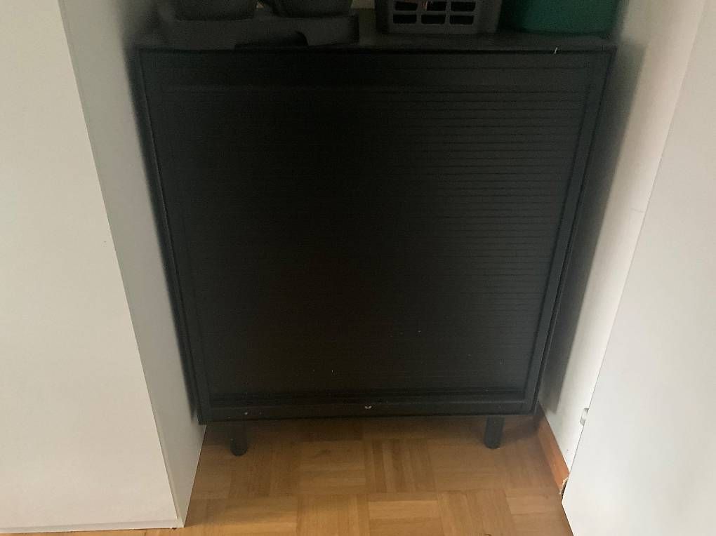 Armadi: Vitra Abschließbar Schrank  – Usato da binningen venduto da Valon4102
