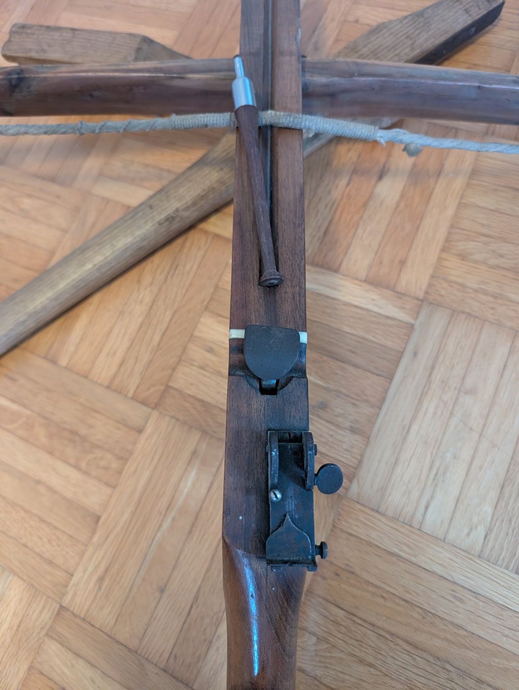 Tiro con l'arco: Armbrust mit Bolzen (vermutlich Antik) – Usato da Birmensdorf ZH venduto da dud_k9x9 1