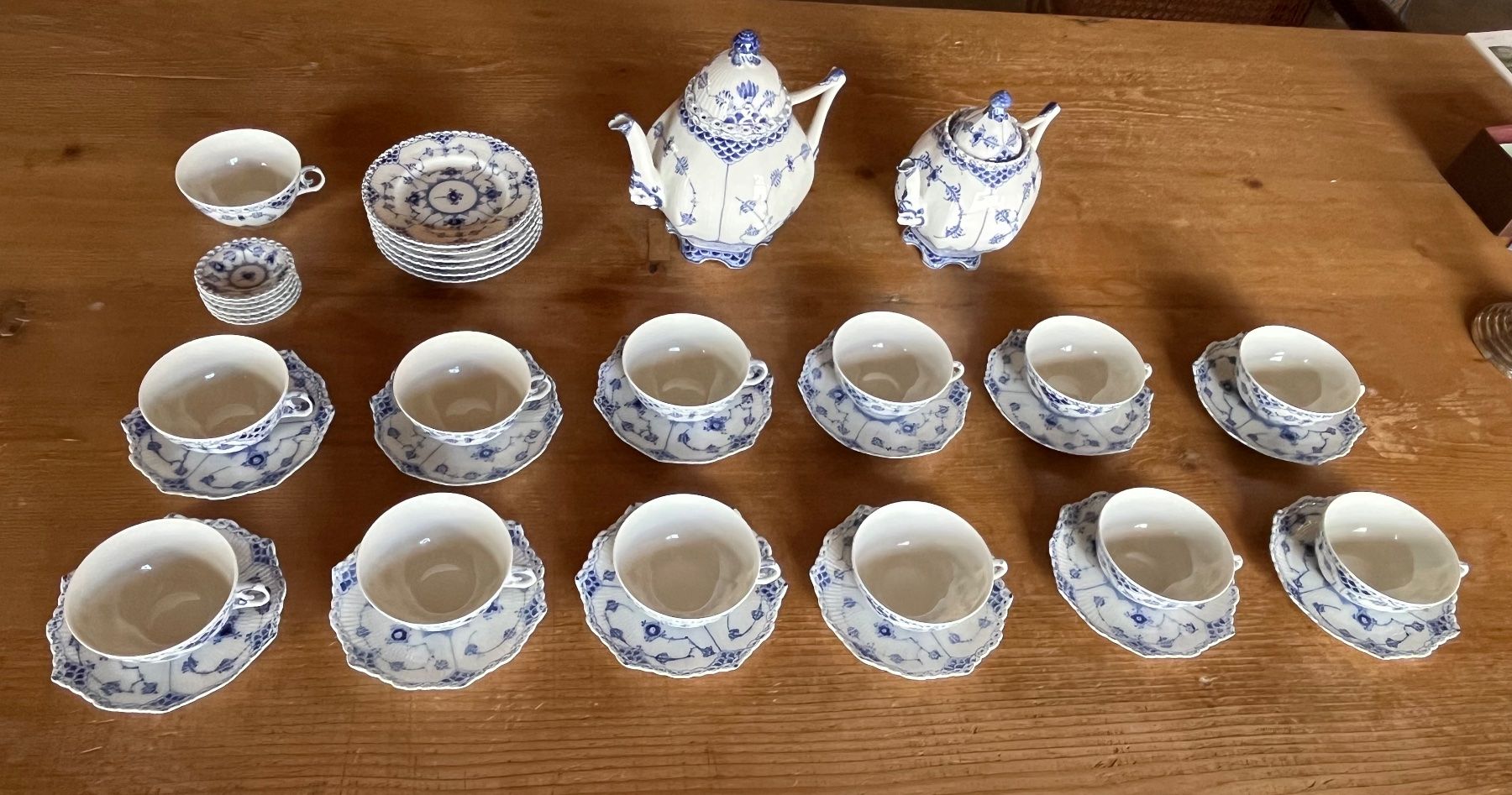Royal Copenhagen Set di piatti: Royal Copenhagen - Tee Service – Nuovo (secondo la descrizione) da Muttenz venduto da Golden_Times 1