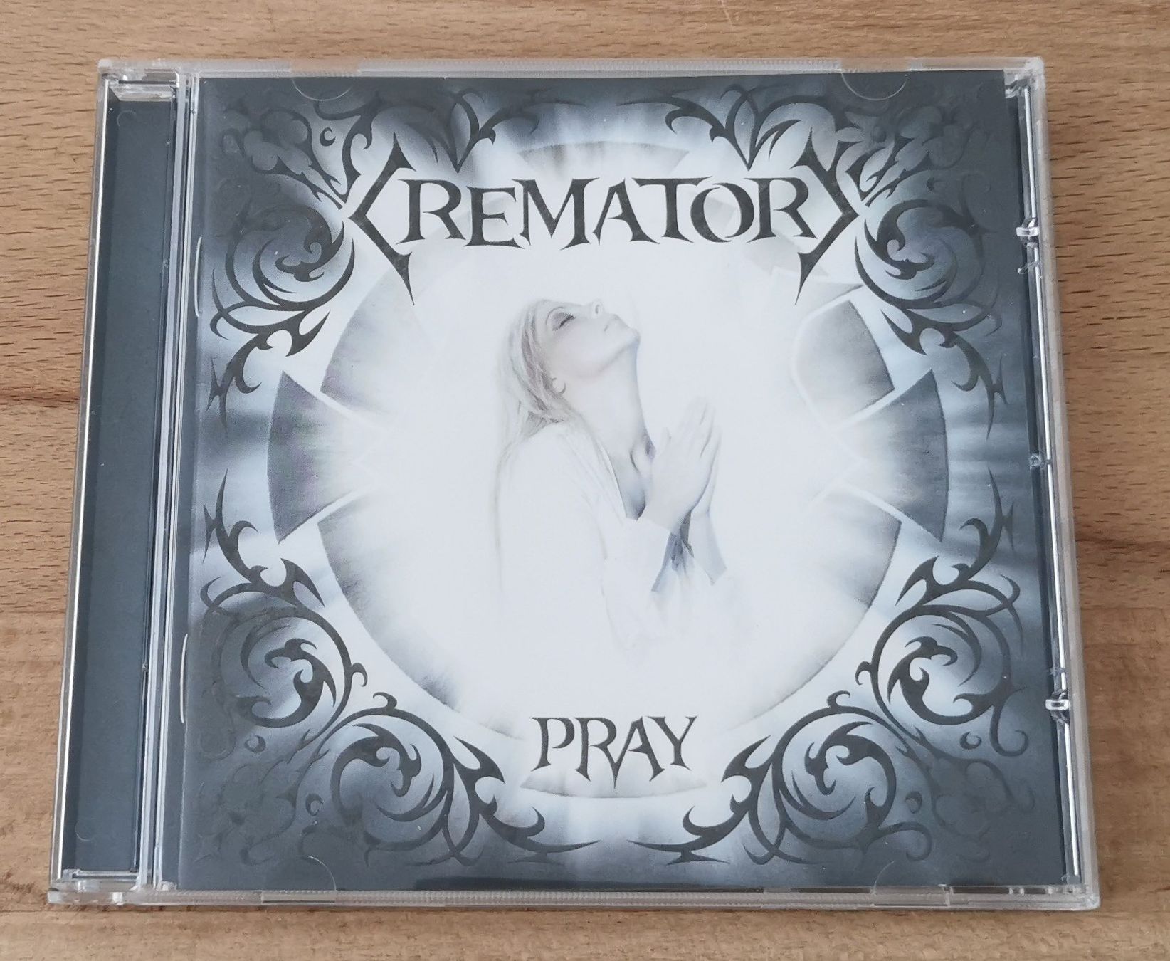 CDs: CREMATORY: Pray CD Germany Gothic Death Metal – Gebraucht aus Münchwilen TG von Swb