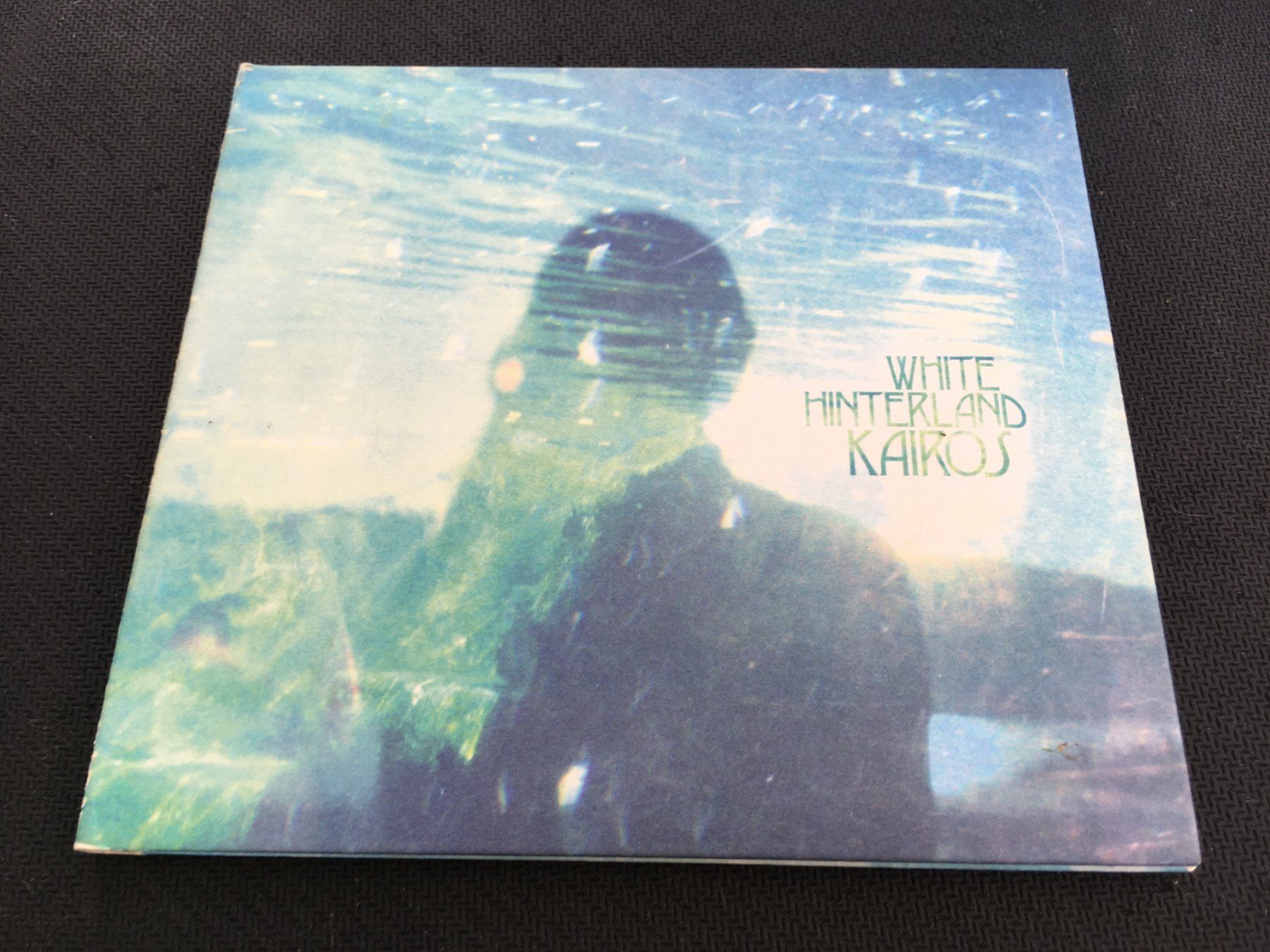 CDs: White Hinterland - Kairos -CD- – Gebraucht aus St.Gallen von MedienJoe
