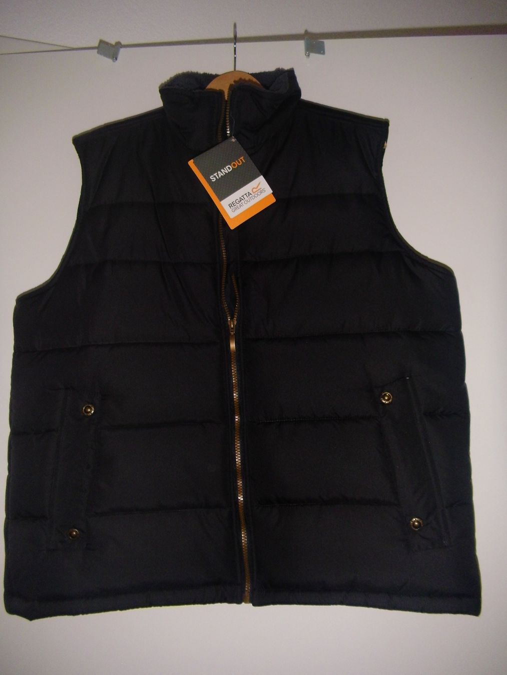 Gilet & Giacche: Regatta Gilet – Nuovo e nell'imballaggio originale da St Gallen venduto da Hrabbit