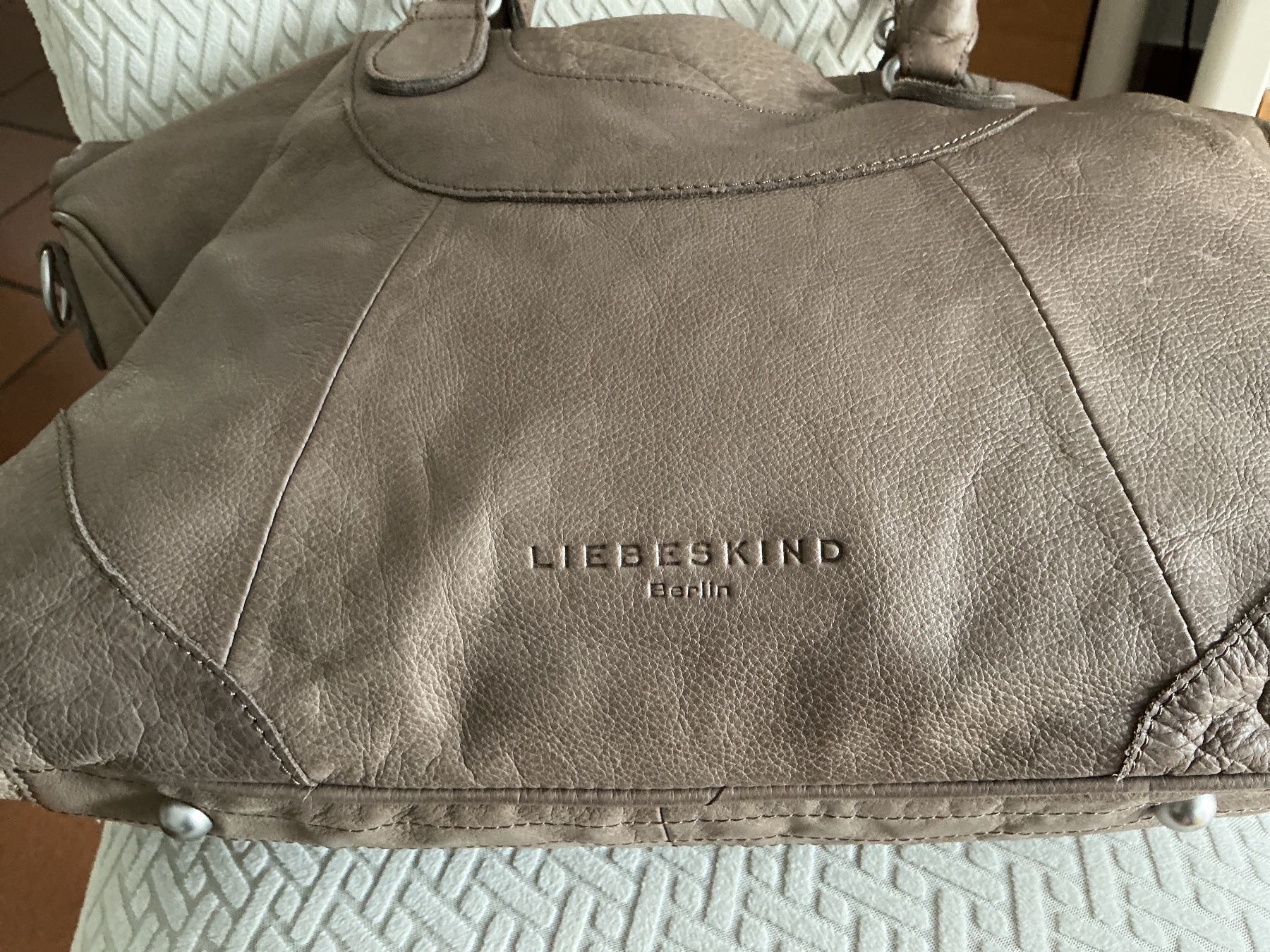 Liebeskind Taschen für Damen: Liebeskind grosse  Tasche Leder beige – Gebraucht aus Wettingen von Andres54 5