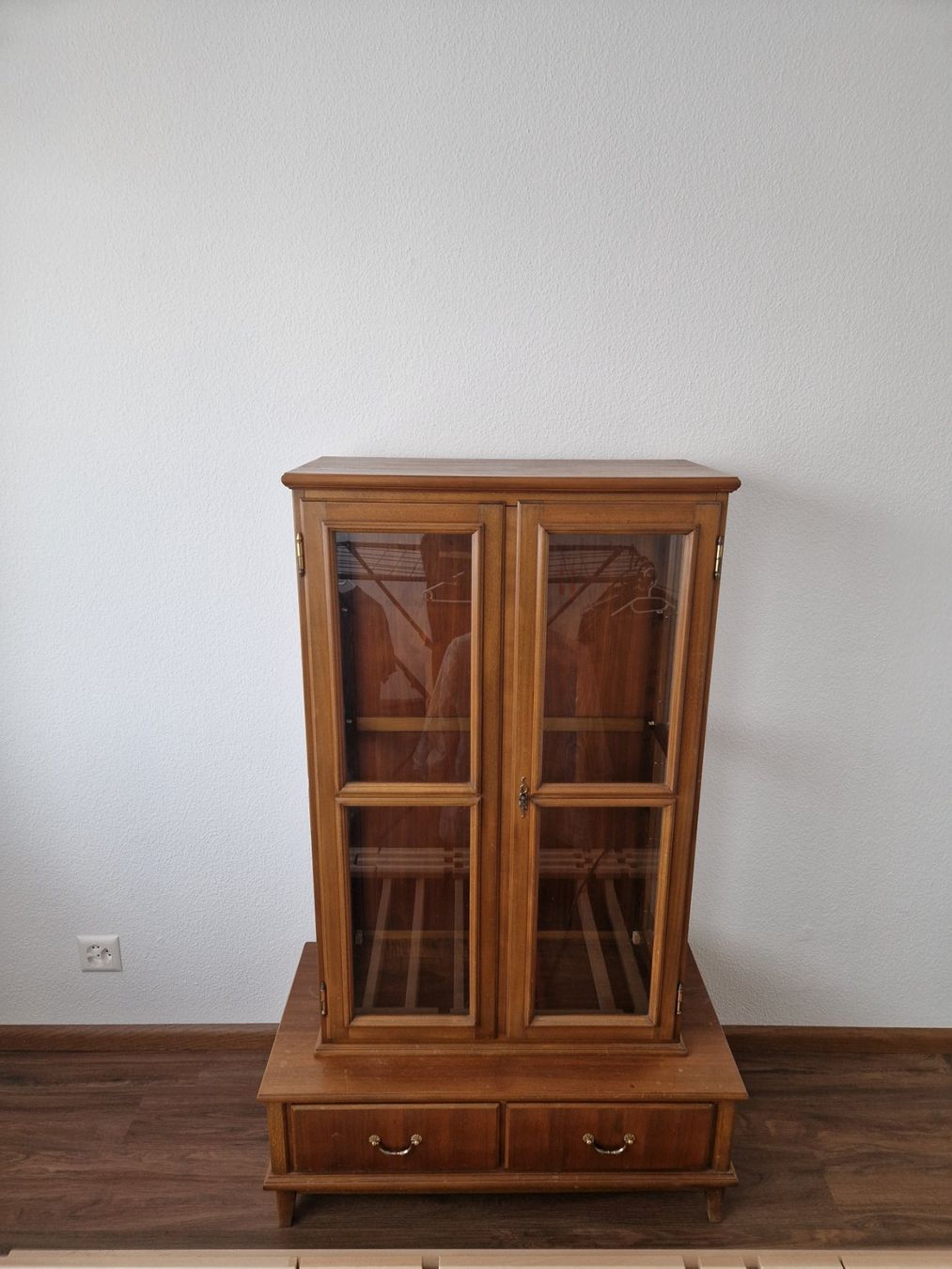 Vetrine: Holzvitrine Buffetschrank – Usato da Muttenz venduto da Jan4102
