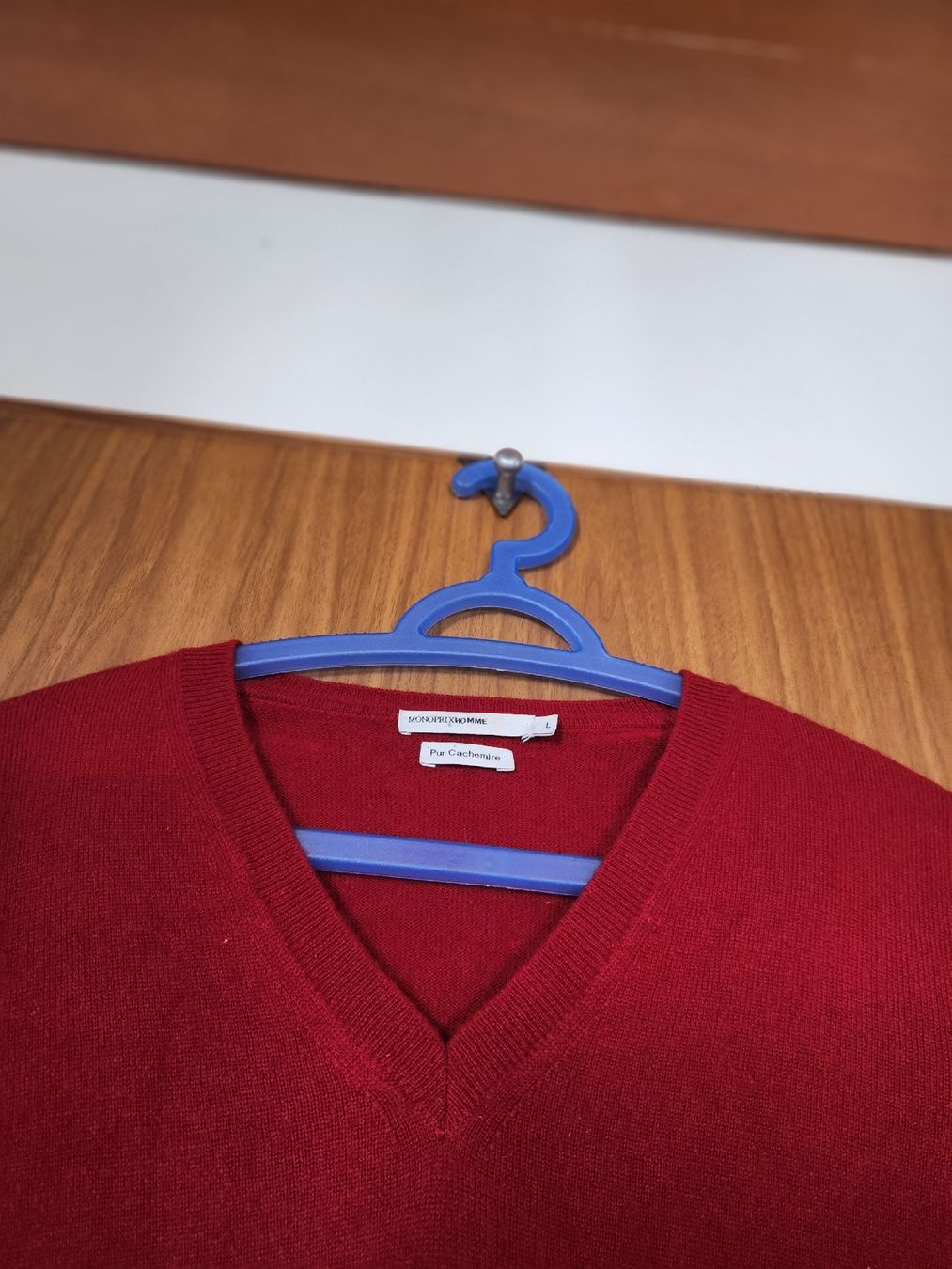 Maglioni & Felpe: Pull Homme Monoprix Cachemire Rouge Taille L Défaut – Usato da Niedergösgen venduto da Eva2410 2