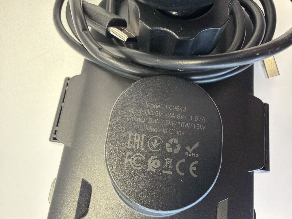 Caricabatterie: Onit Wireless Charger mit Auto Halterung – Usato da Gersau venduto da Edotcom 3