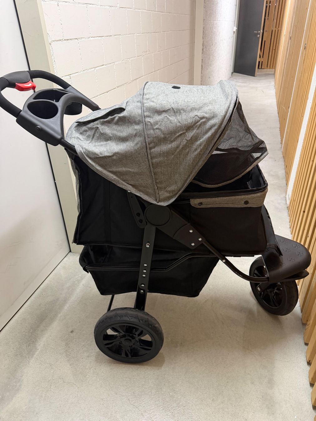 Carrozzine: Hundewagen – Usato da Pfäffikon ZH venduto da BK72