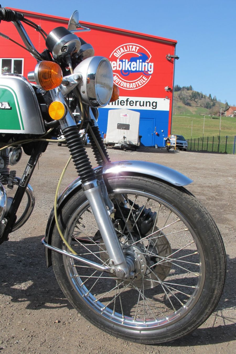 Honda CB125B6 CB 125 K7 16720 Km läuft gut, neue MFK Veteran