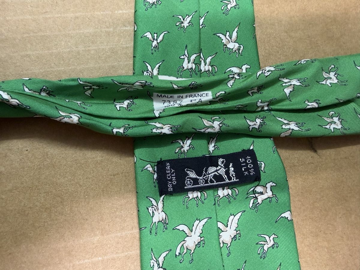 Hermès Cravatte: Hermès  Krawatte in Frühlingsgrün – Usato da Zürich venduto da daki81 1