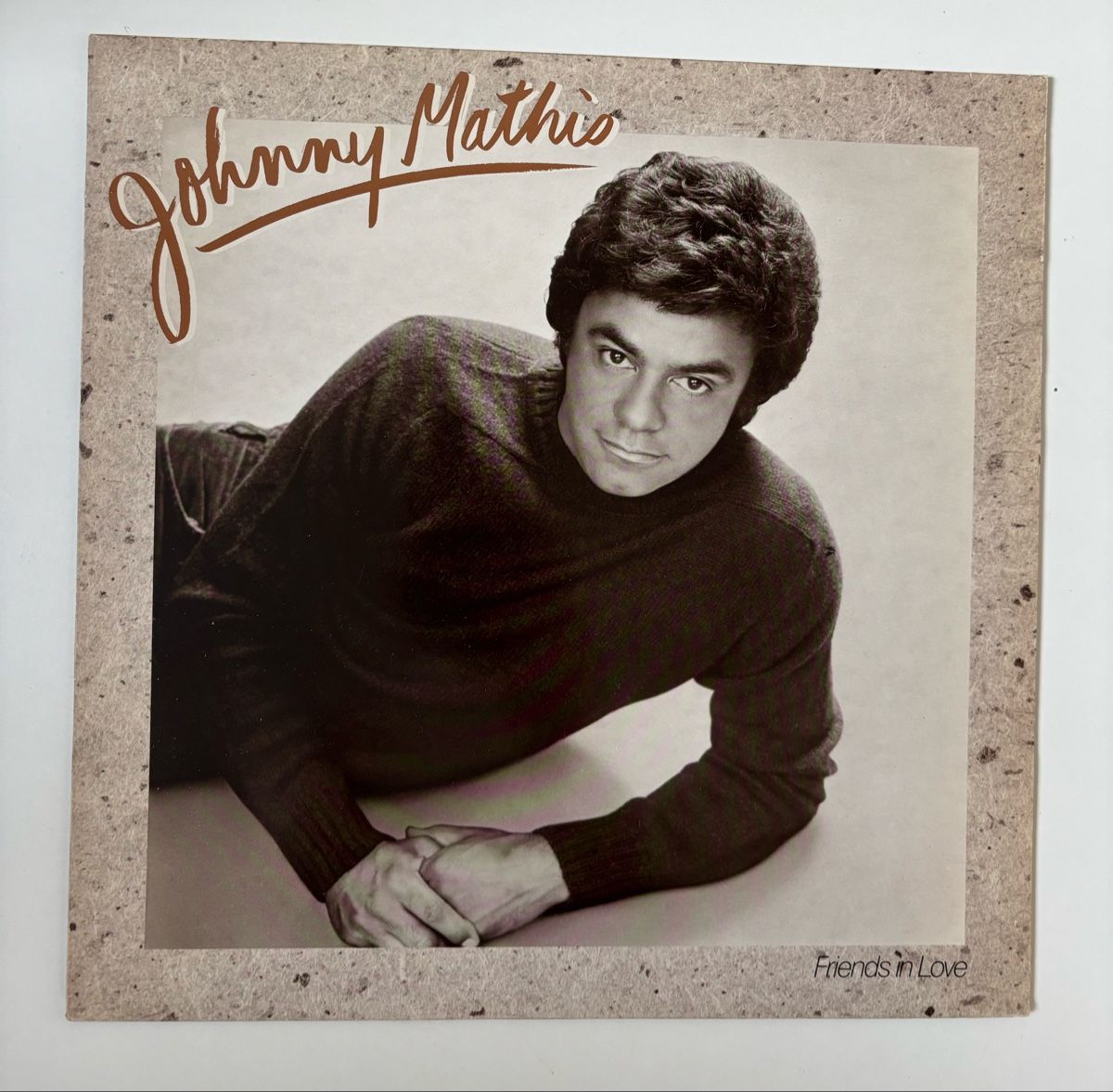 Dischi in vinile: Johnny Mathis - Friends In Love LP VG+/VG+ – Usato da Neuchâtel venduto da Deivid2
