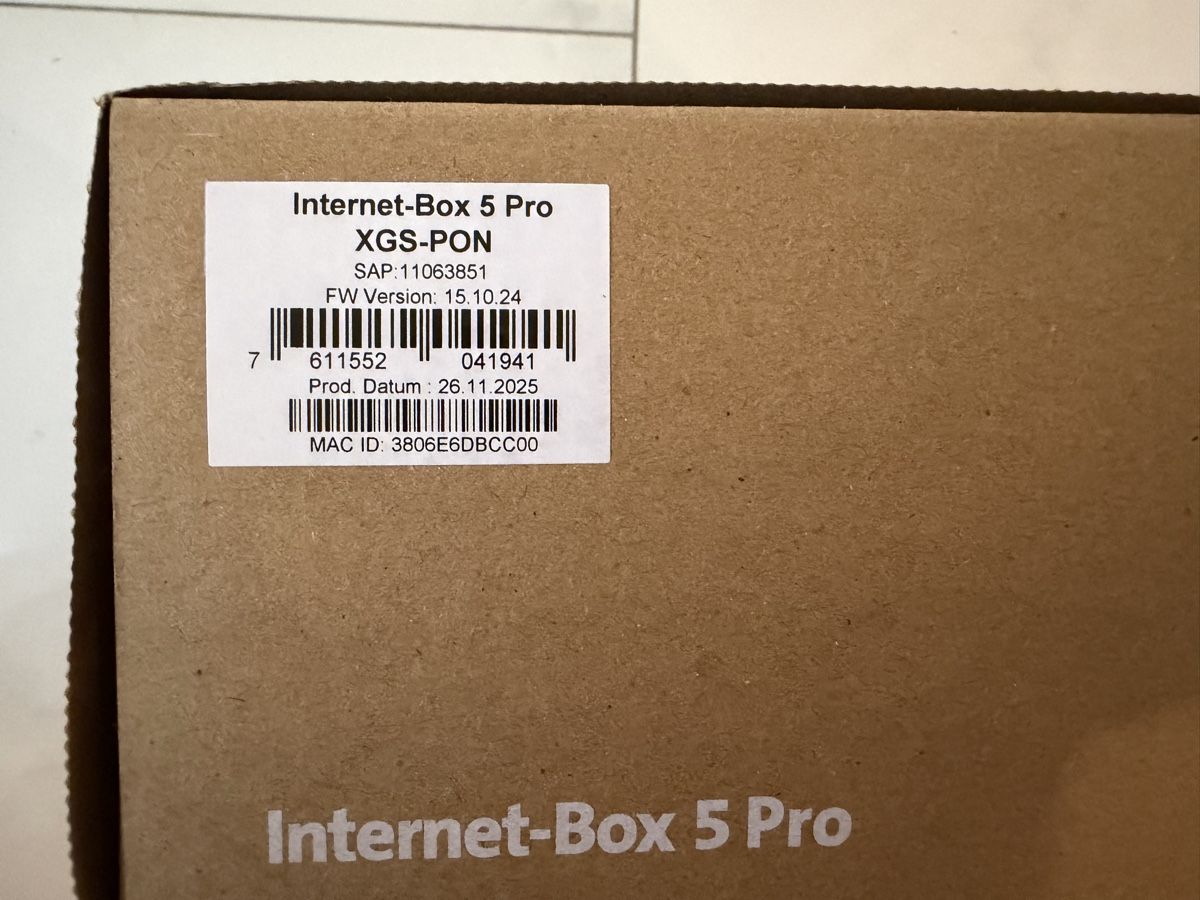 Swisscom Modem & Router: Swisscom Internet-Box 5 Pro originalverpackt  – Nuovo e nell'imballaggio originale da Seengen venduto da Gegu2 1