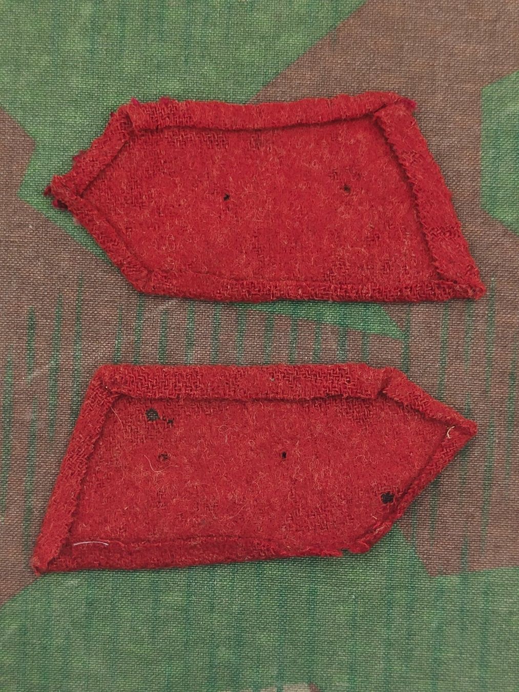 Schweizer Armee Placchette & Badge: Kragenpatten Ord. 1940 – Usato da Bauma venduto da SwissMilitaria 1