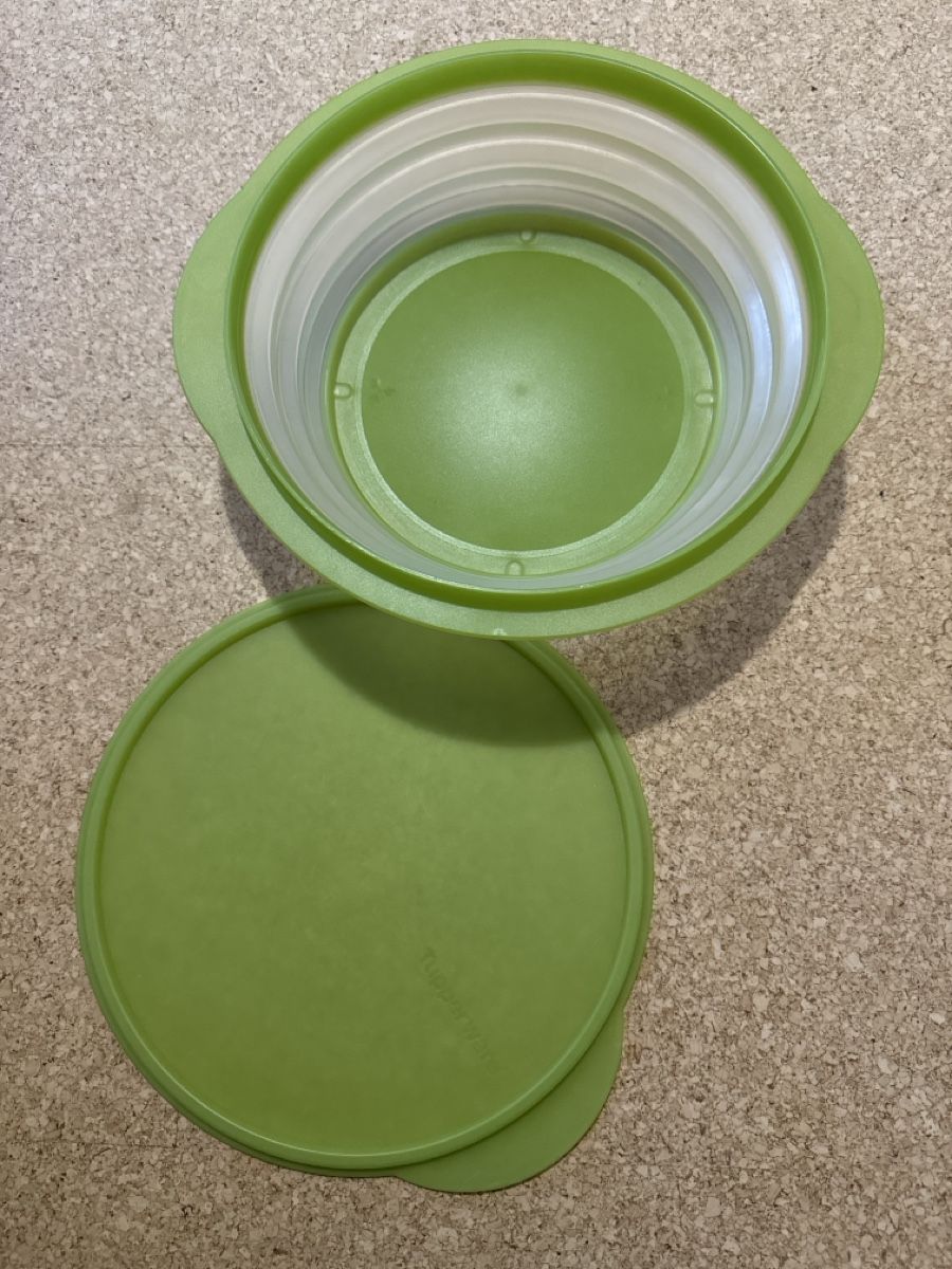 Tupperware Recipients et similaires: Tupperware Faltbar 2l. – D'occasion à Schiers par ganmor