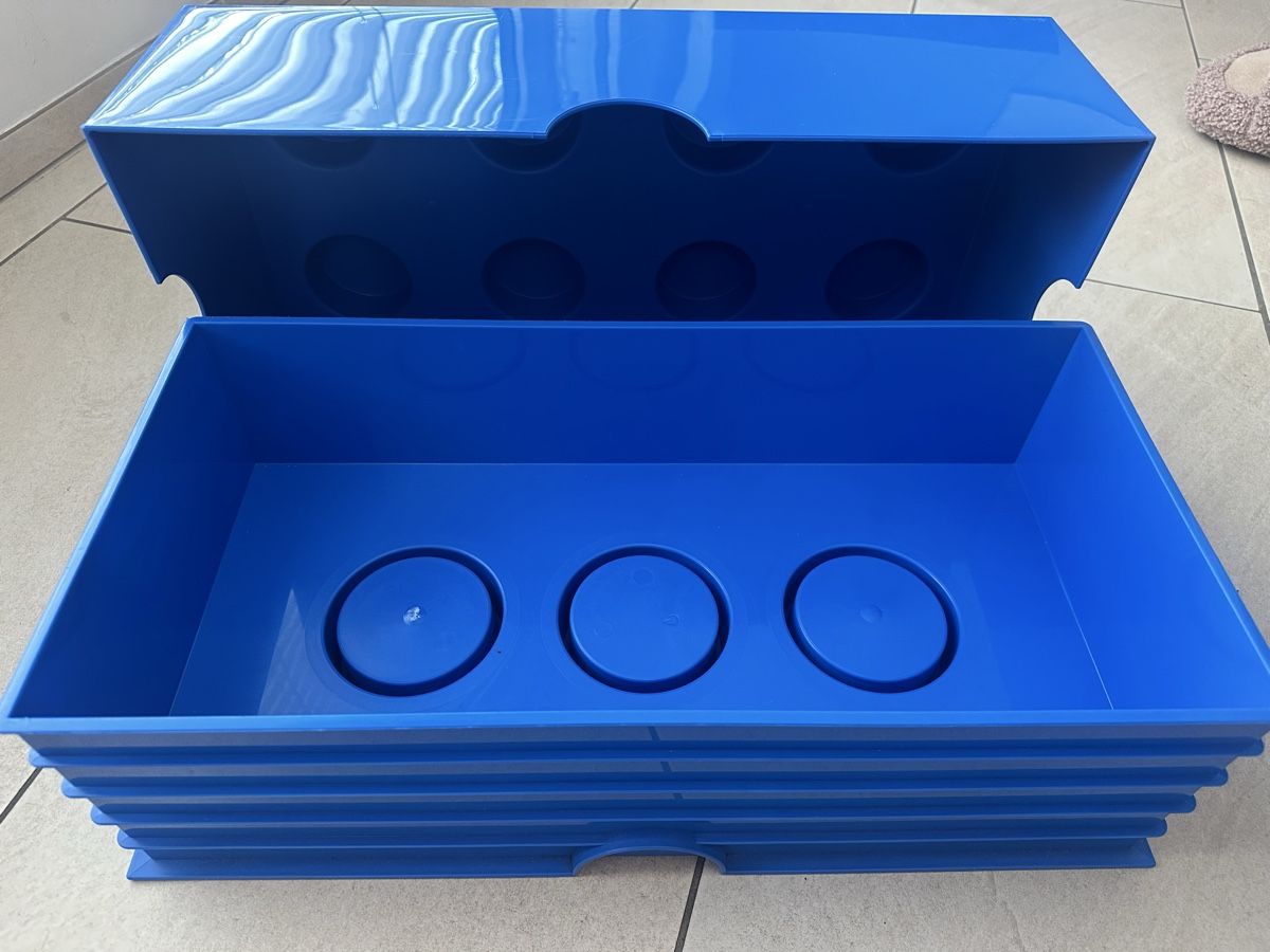 Altro in Decorazioni & Accessori: LEGO Storage Brick Box Blue used – Usato da Laufen venduto da krissym 2