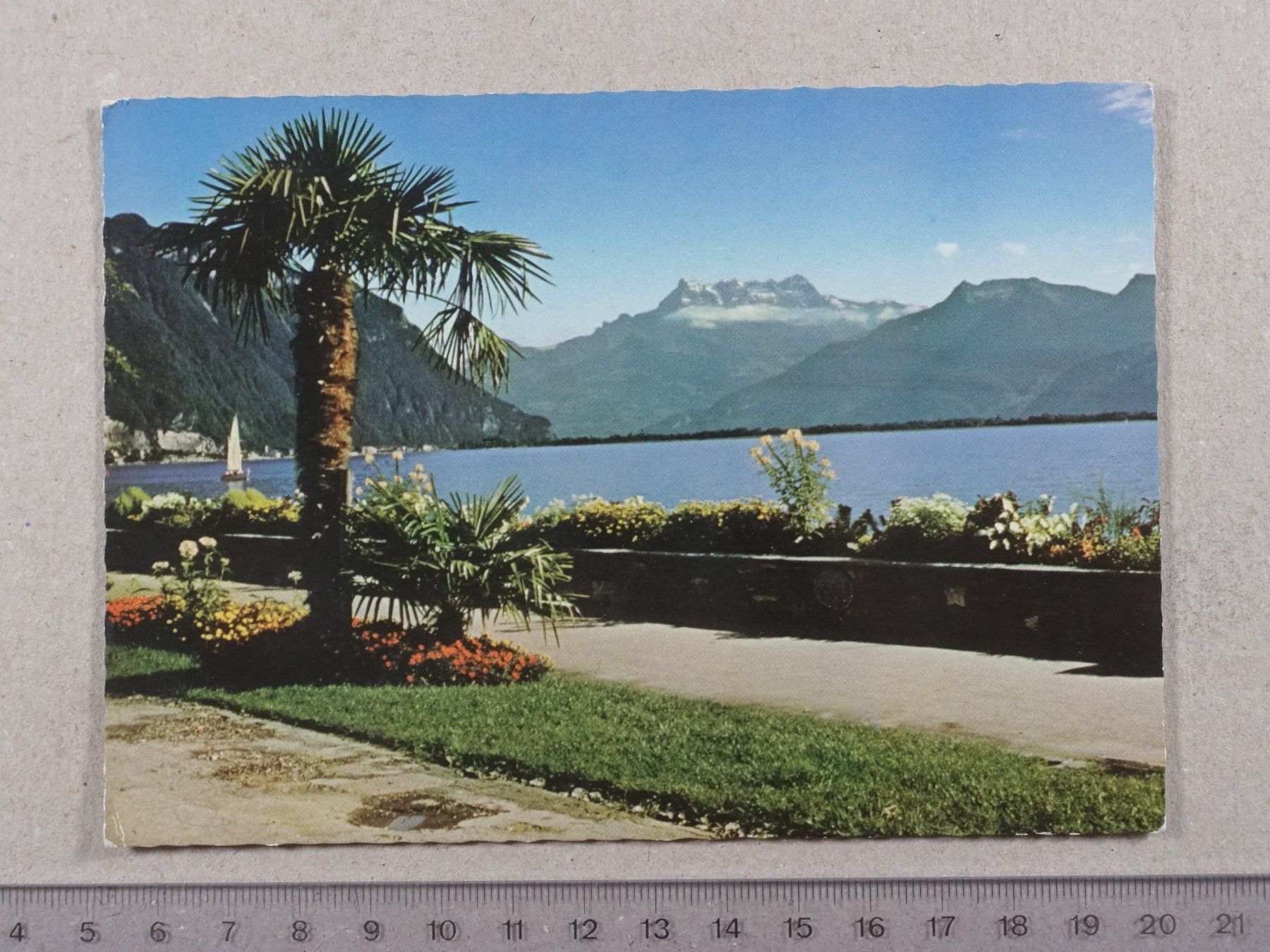 Cartoline postali: Montreux, 1960 – Usato da Lenzburg venduto da fh1