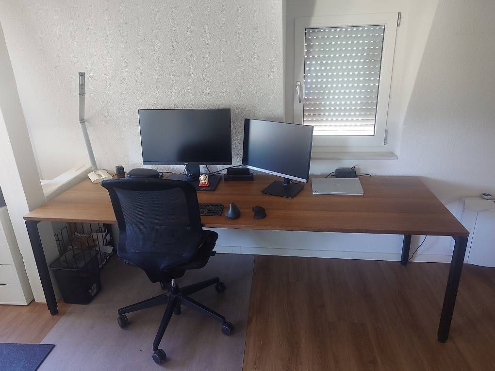 Scrivanie: Lista Office Büro Tisch  – Usato da Winterthur venduto da rockyro88 1