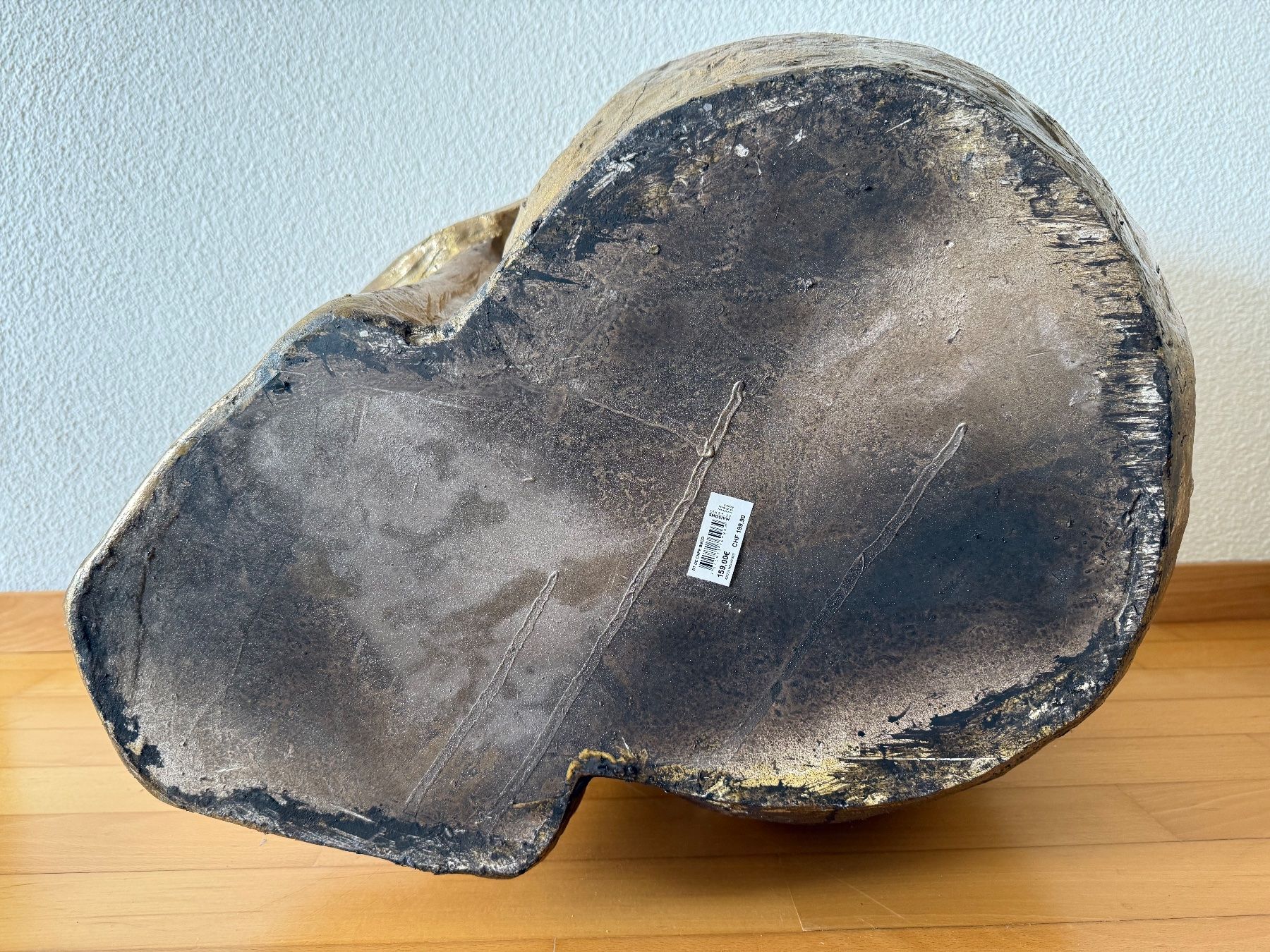 Maisons du monde Tavoli: Goldiger Beistelltisch in Schädelform – Usato da Reinach AG venduto da Majo.K 8